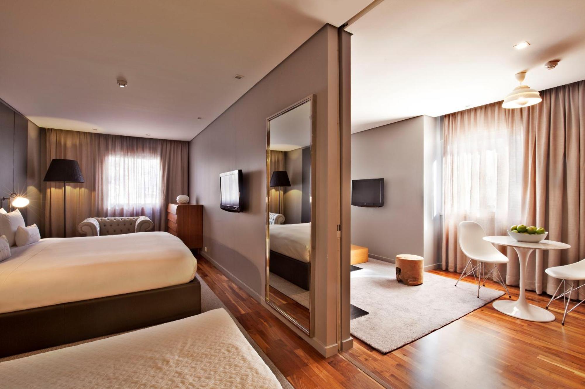Club Suite,1274480158:JPEG