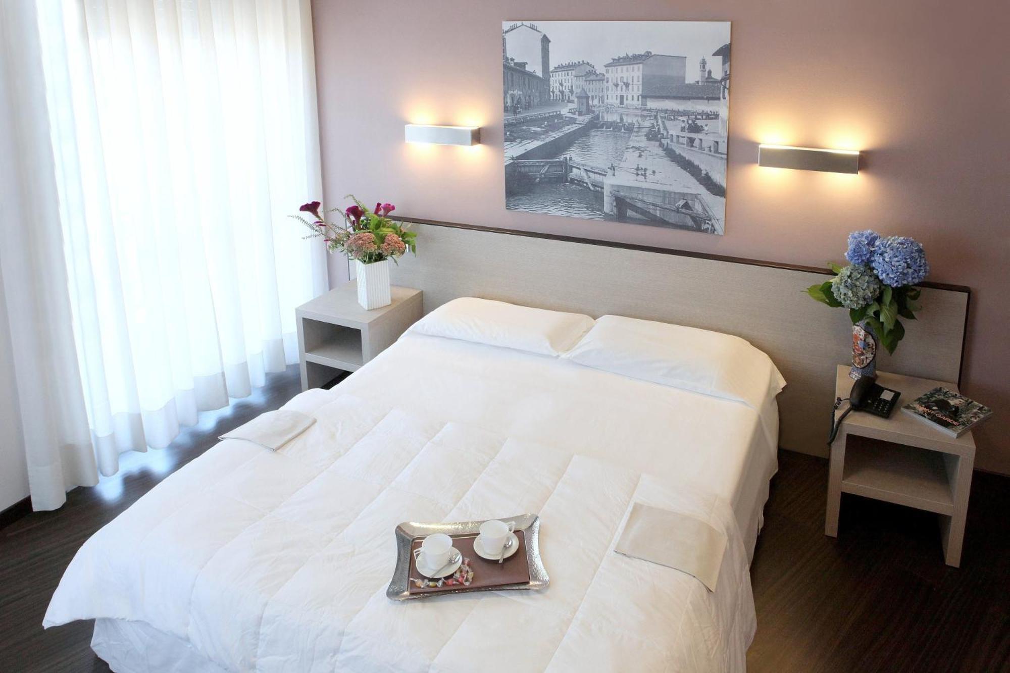 Double or Twin Room,61887004:JPEG