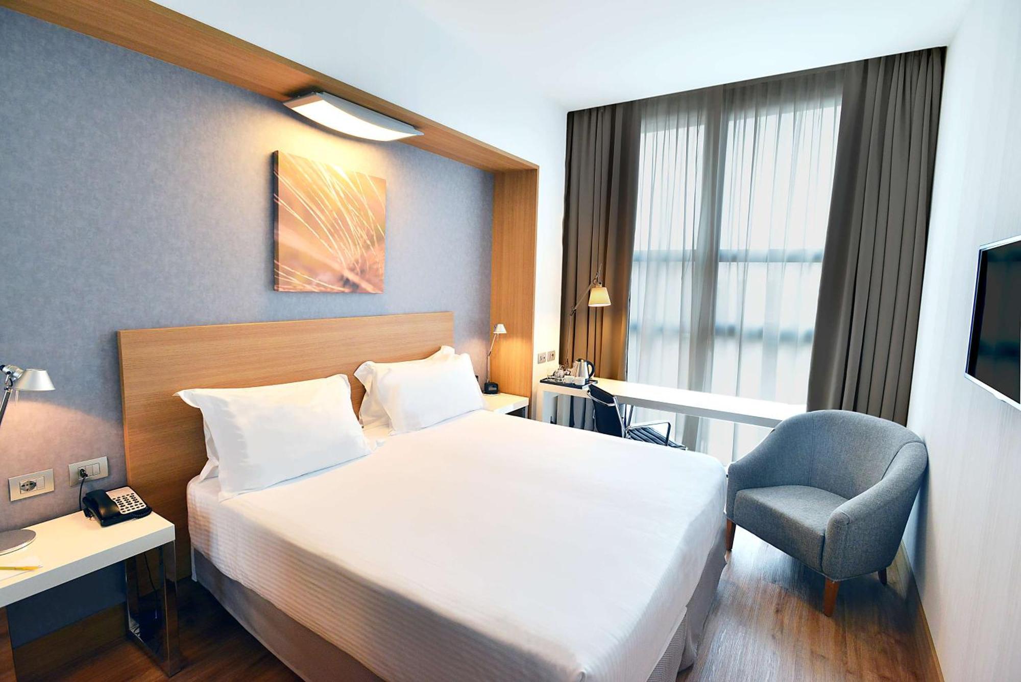 King Room,1541928175:JPEG