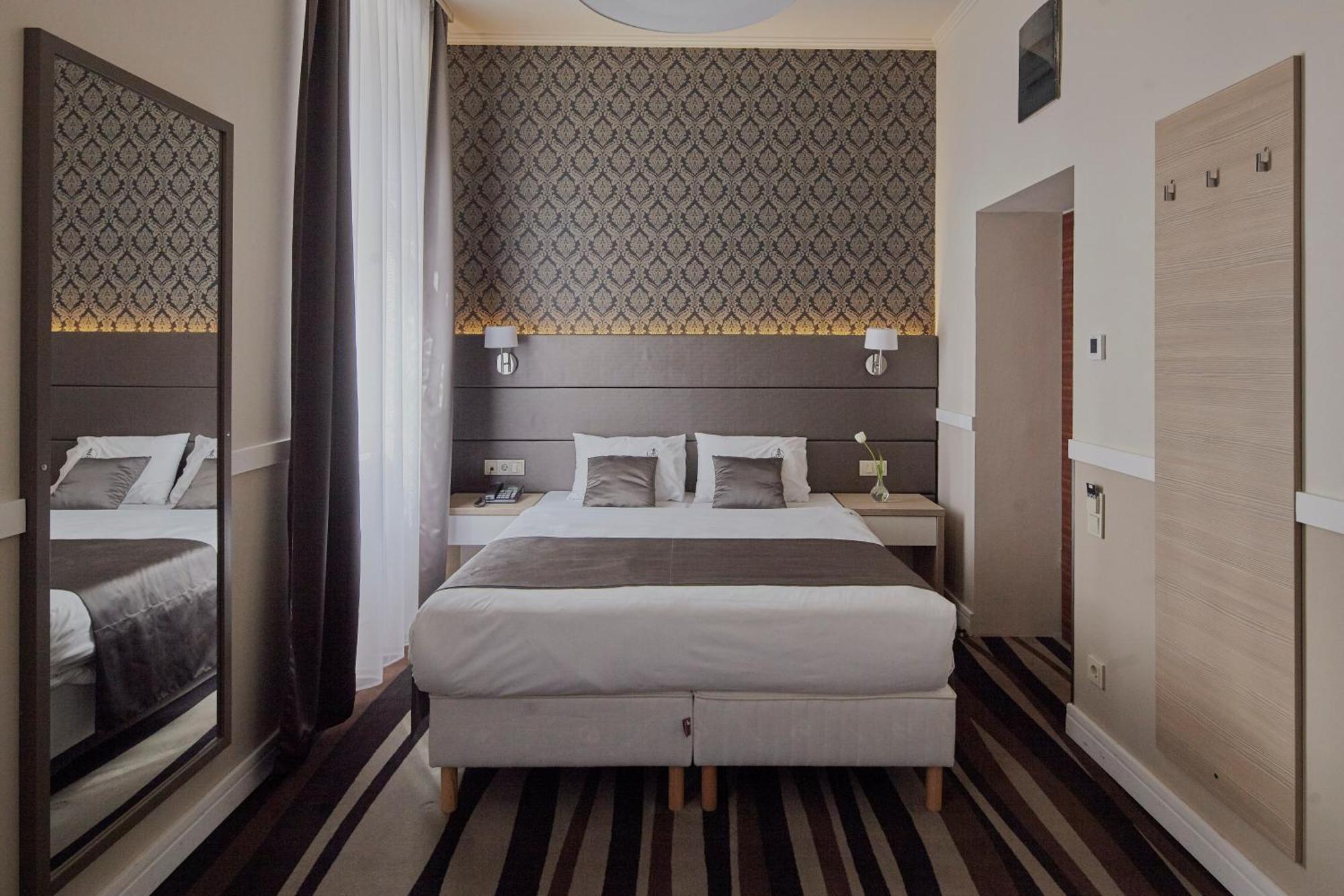Standard Double or Twin Room,655851372:JPEG