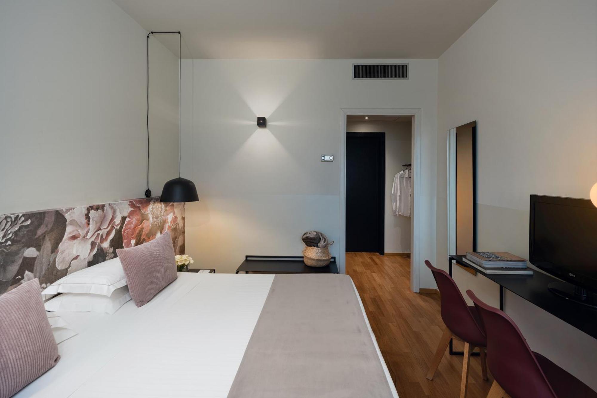 Design Double Room