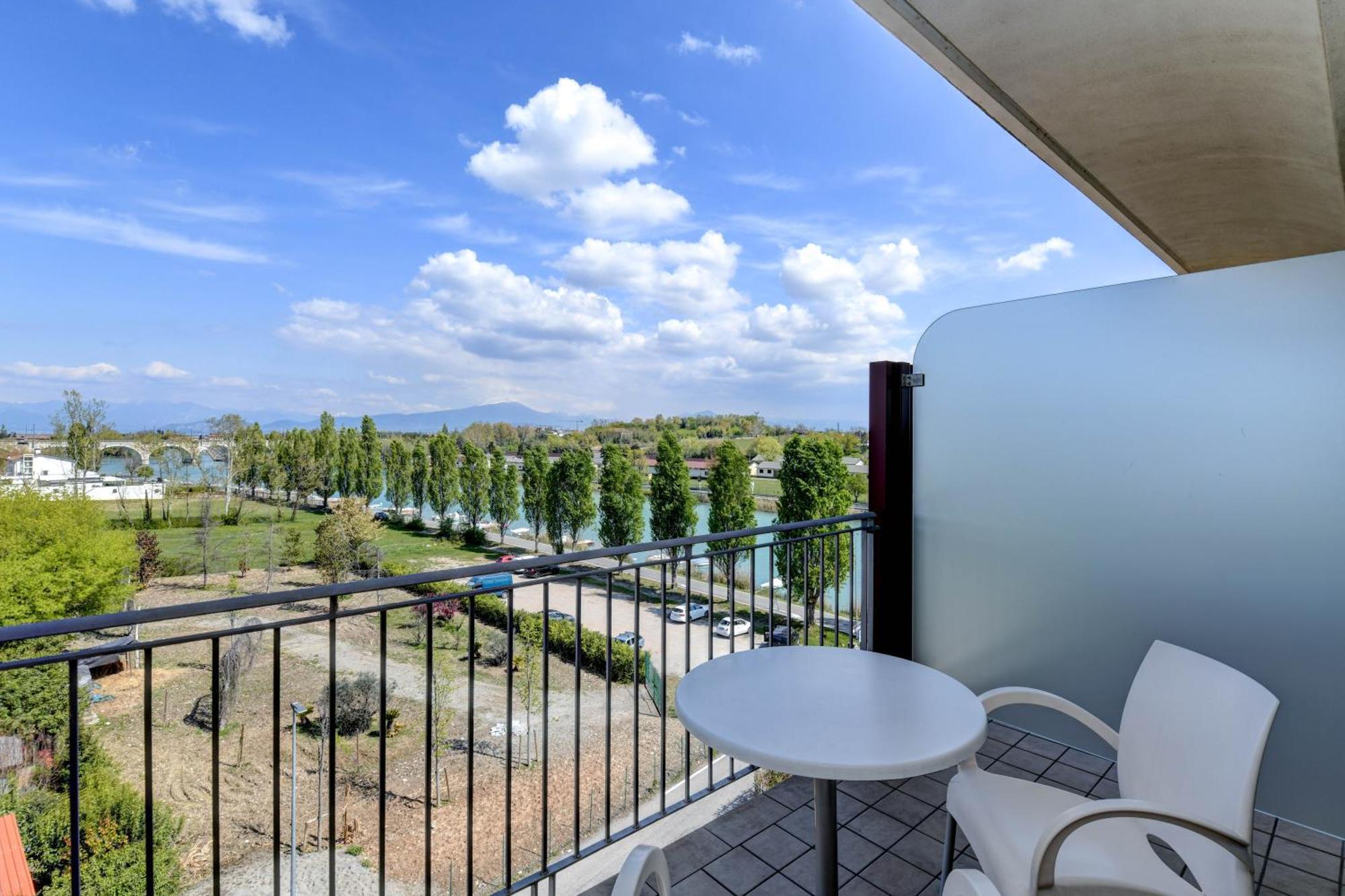 Double Room Balcony River Side