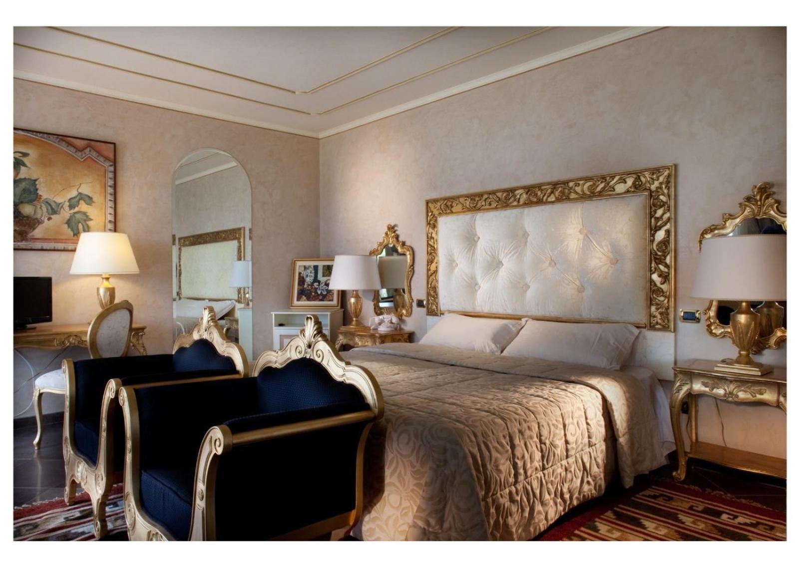 Luxury King Room Terrace Lake View,1274679904:JPEG