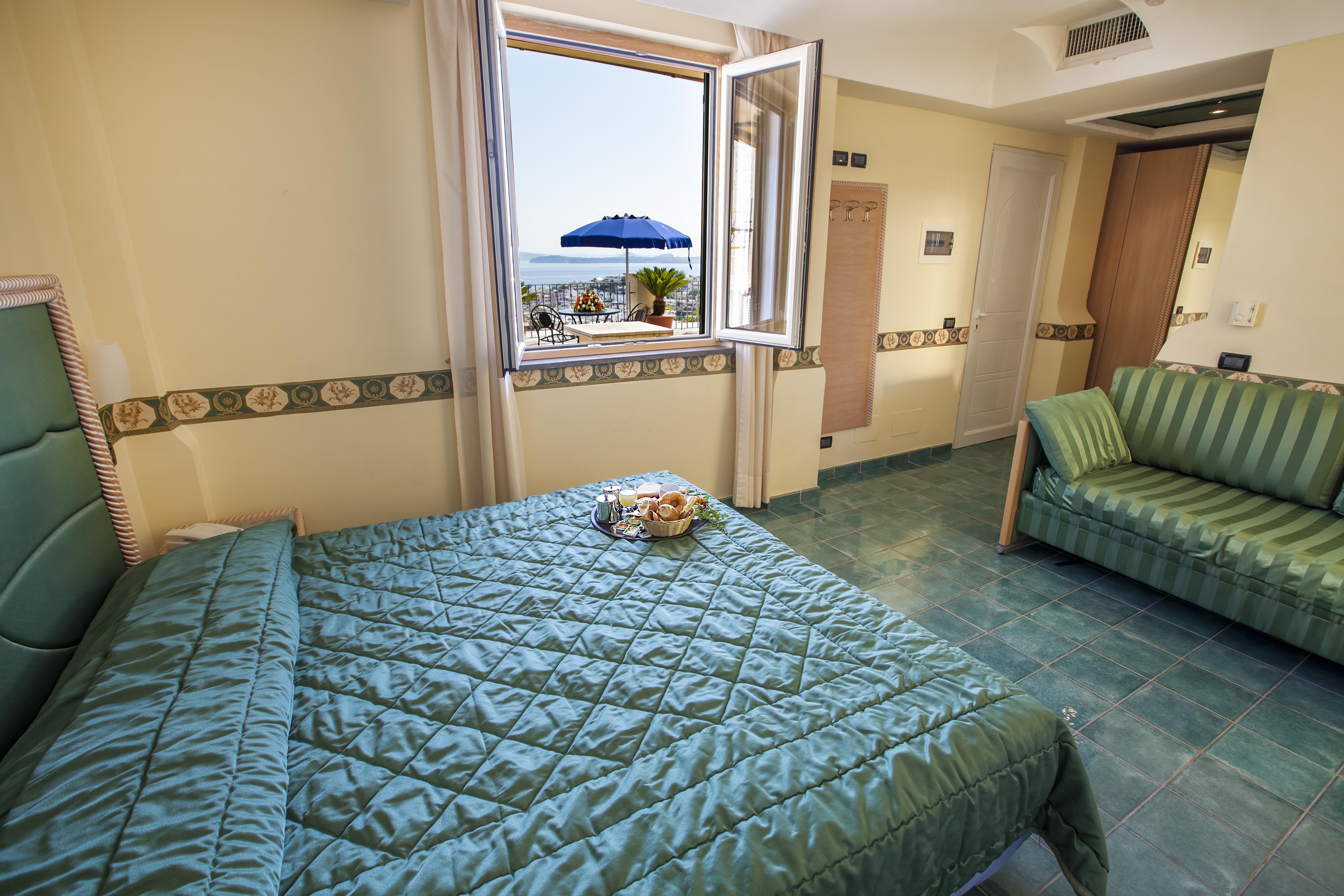 Triple Room,1770929116:JPEG