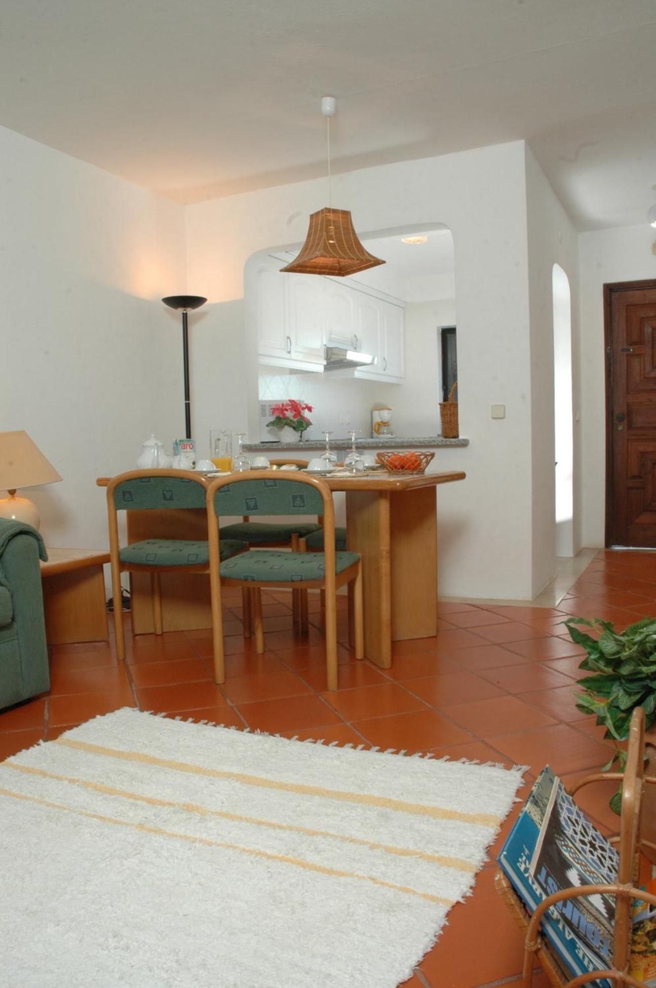 Standard One-Bedroom Apartment,1516385950:JPEG