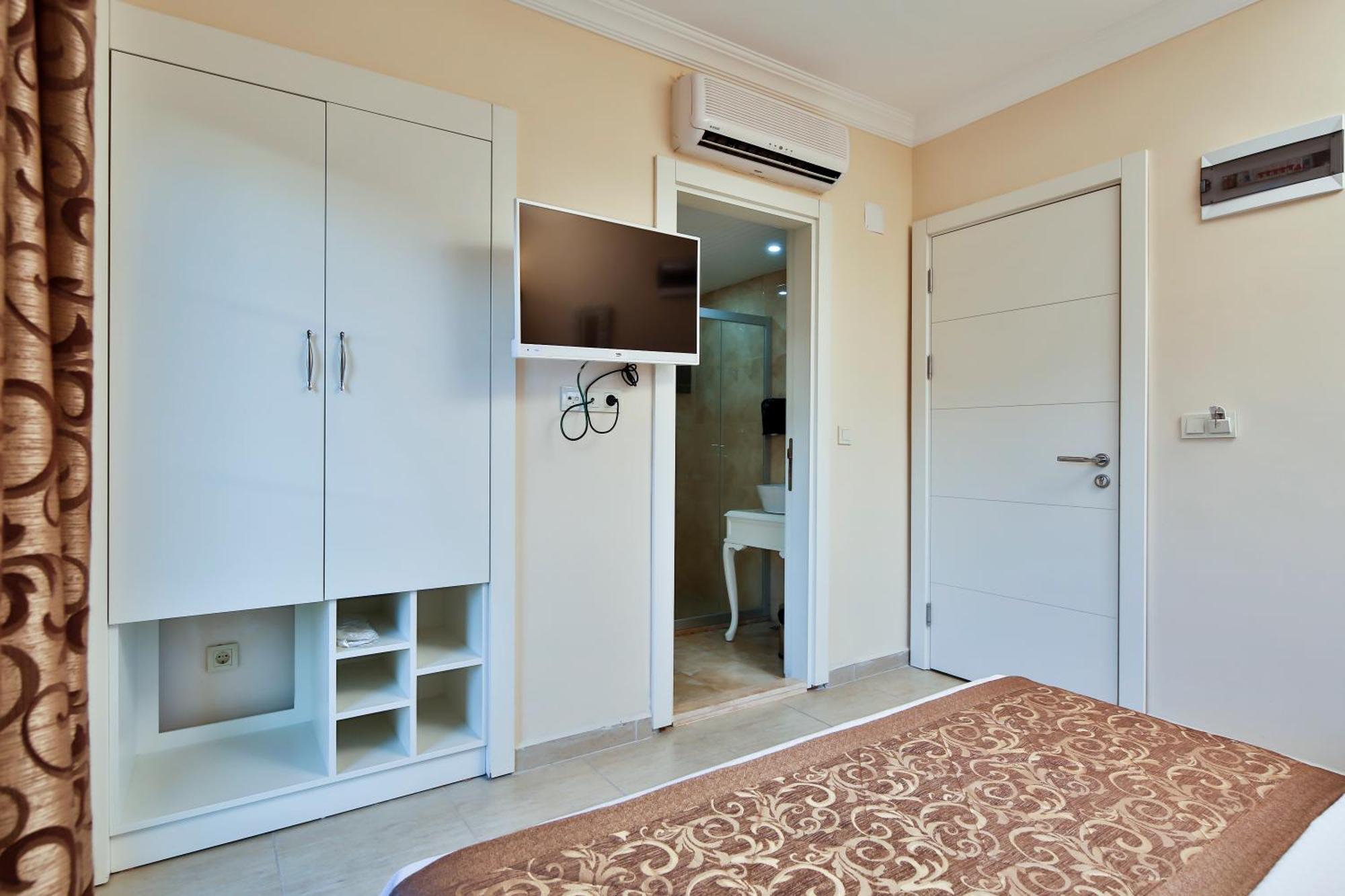Classic Double Room Sea View