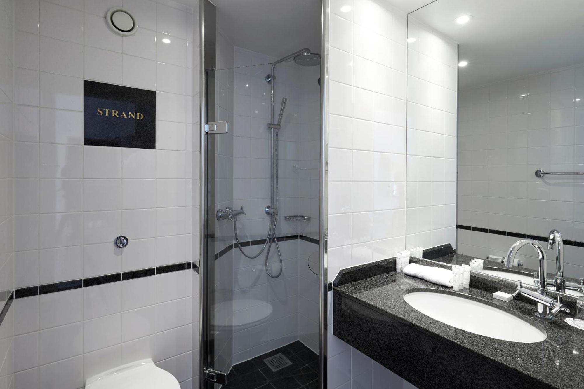 Compact Double Room