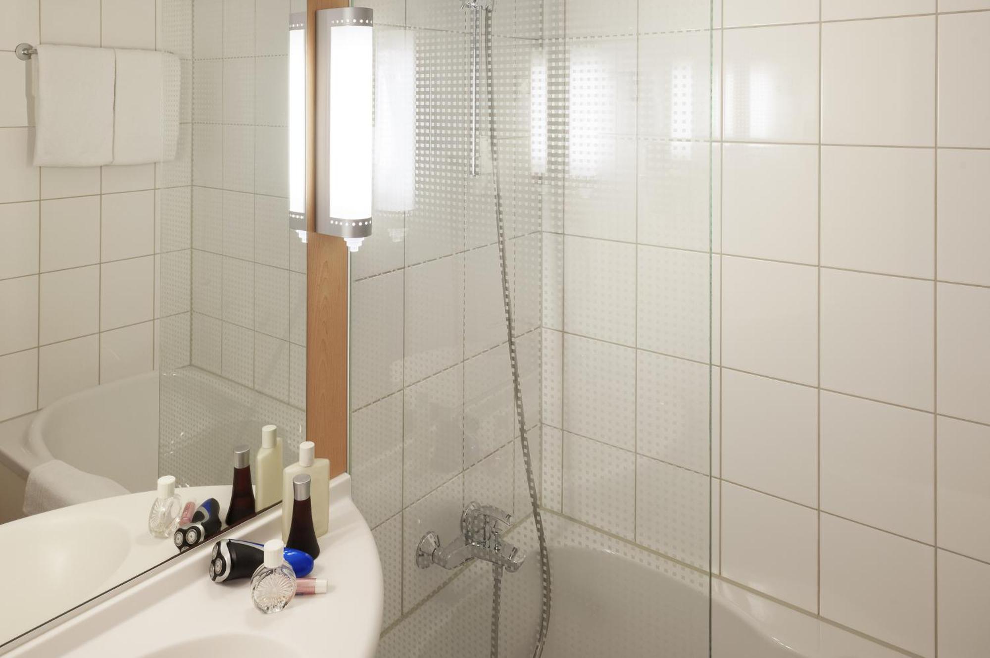 Quadruple Room,1729979195:JPEG