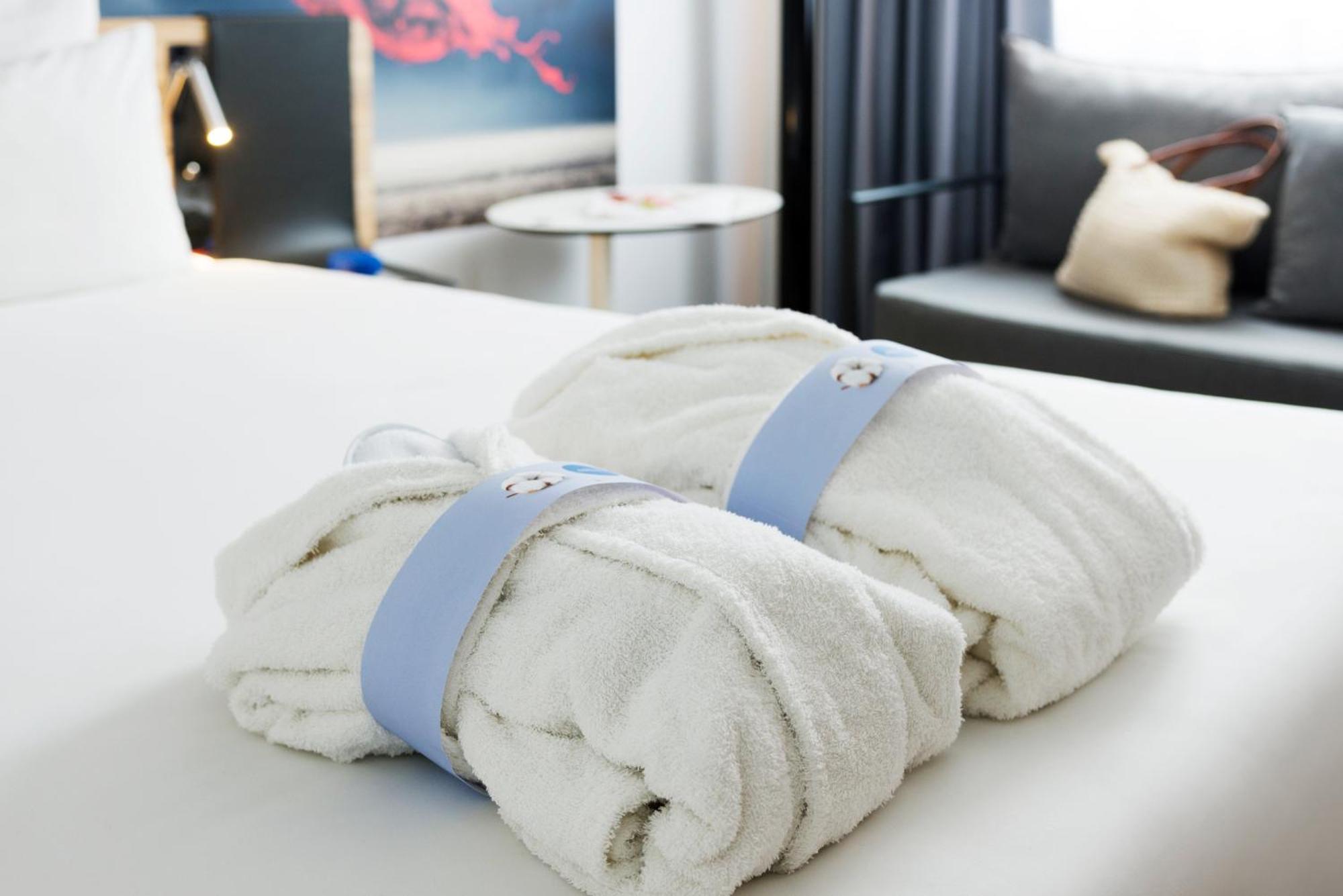 Executive Double Room Sofa Bed
