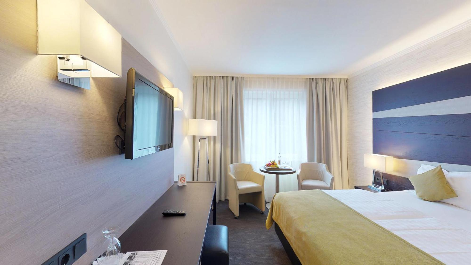 Discovery Comfort Room,832446554:JPEG