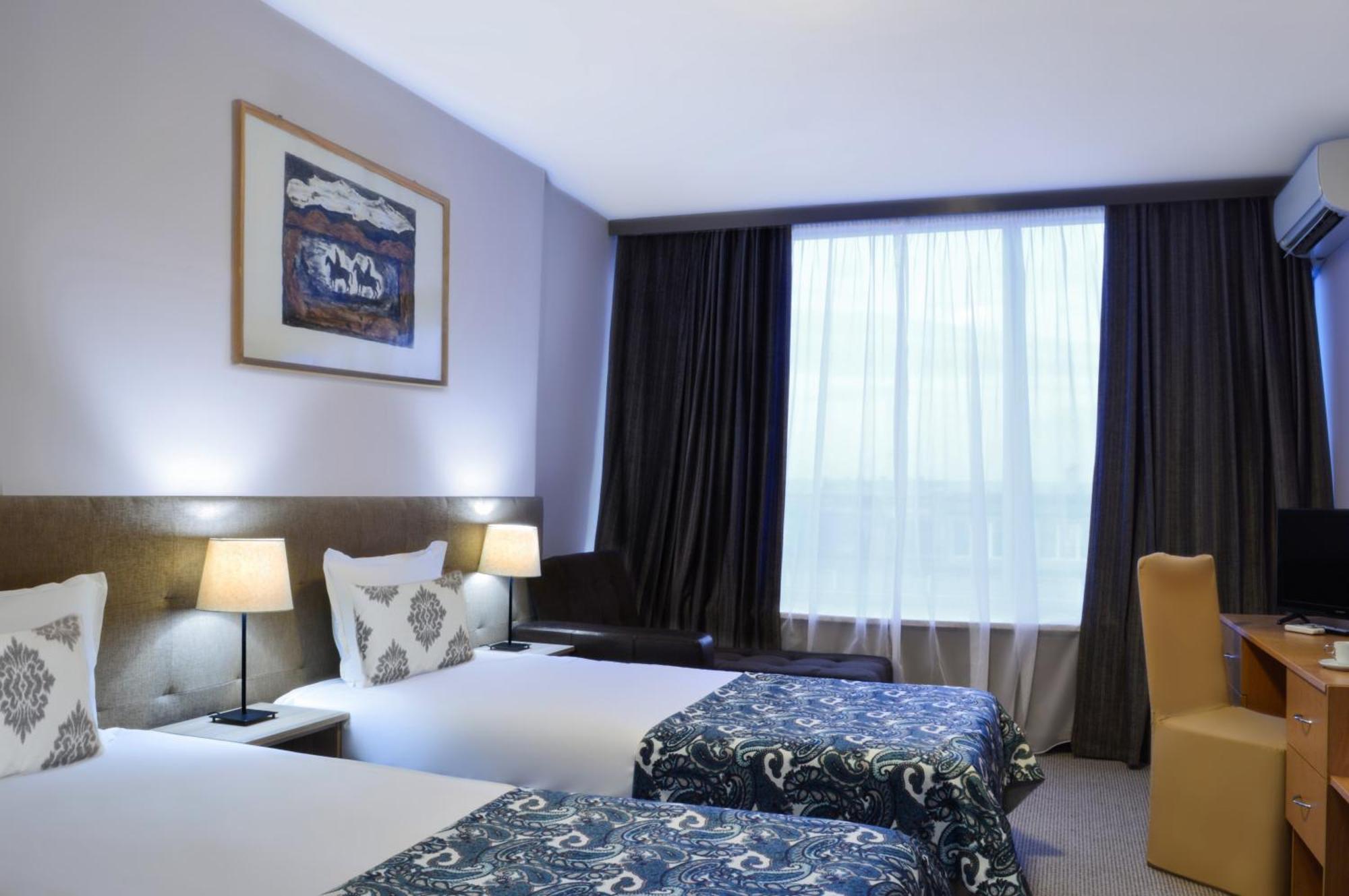 Economy Twin Room Not Renovated
