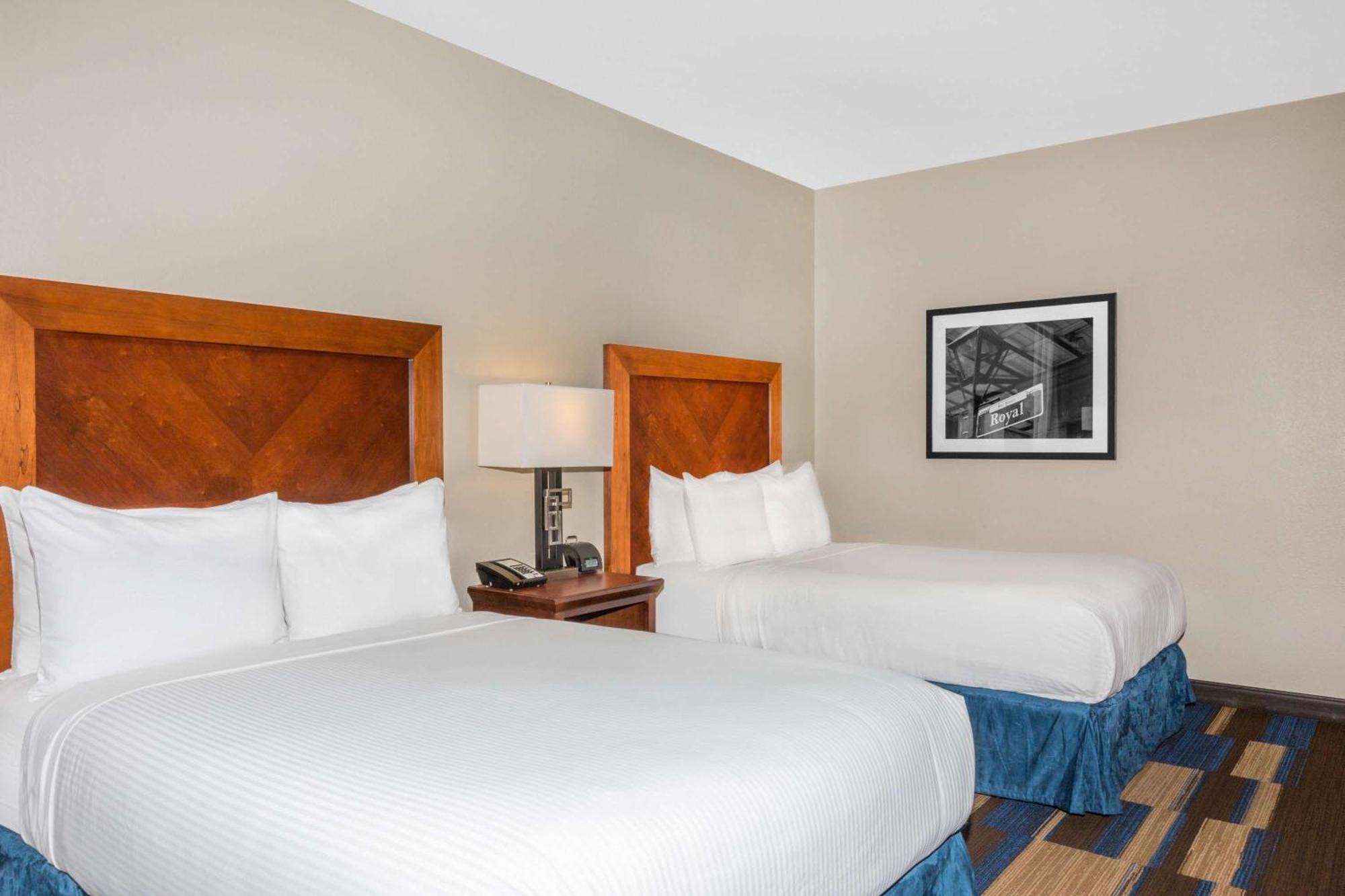 Deluxe Double Room Two Double Beds Non-Smoking