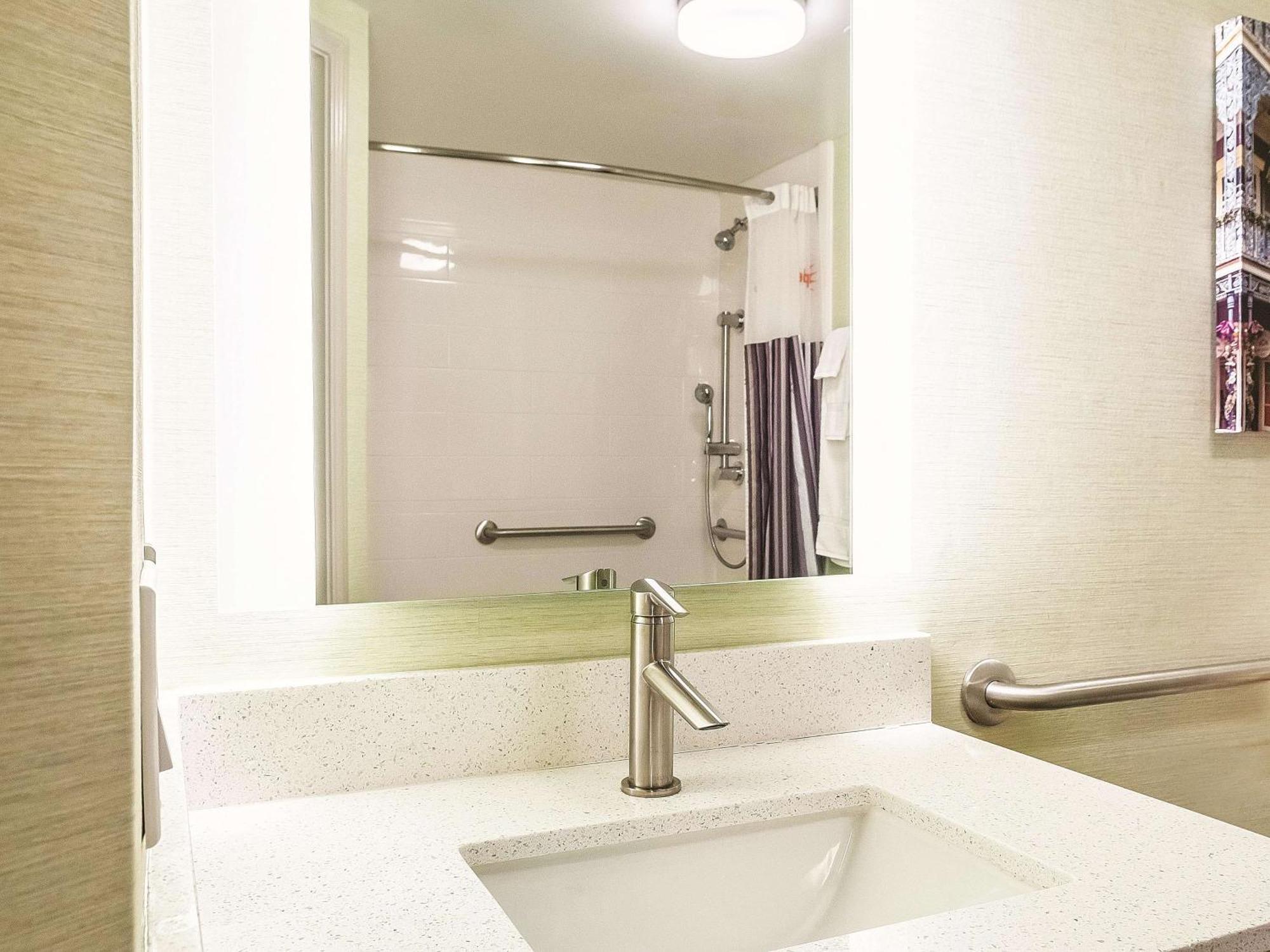 Double Room Two Double Beds Disability Access