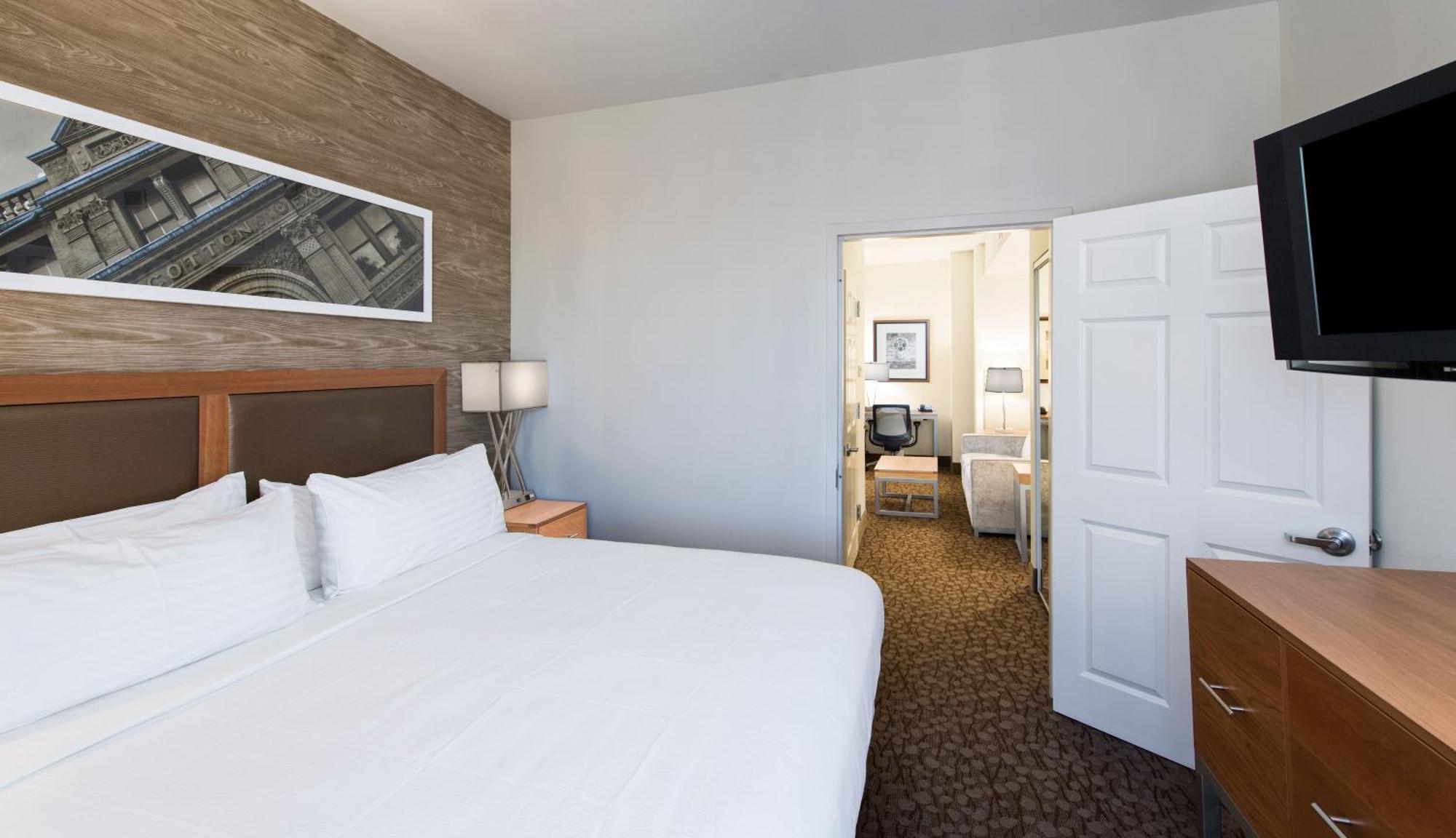 Queen Suite