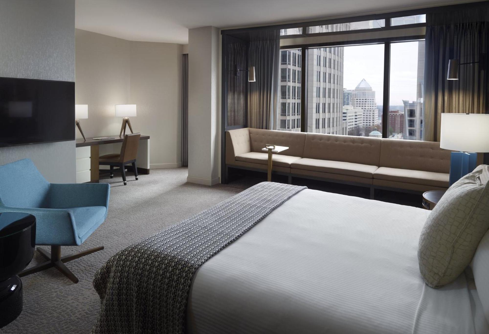 Premier Executive Room King Bed