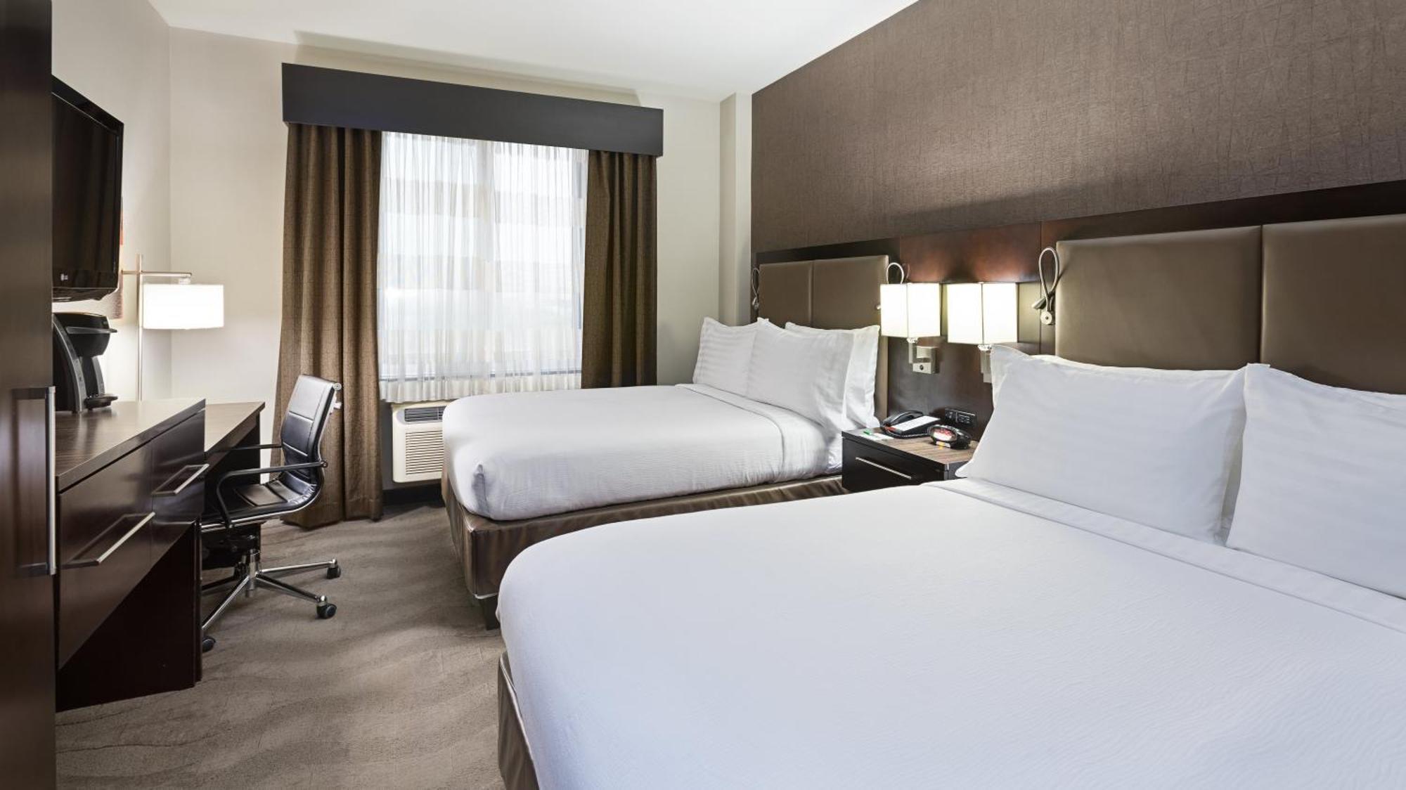 Premium Double Room Two Double Beds