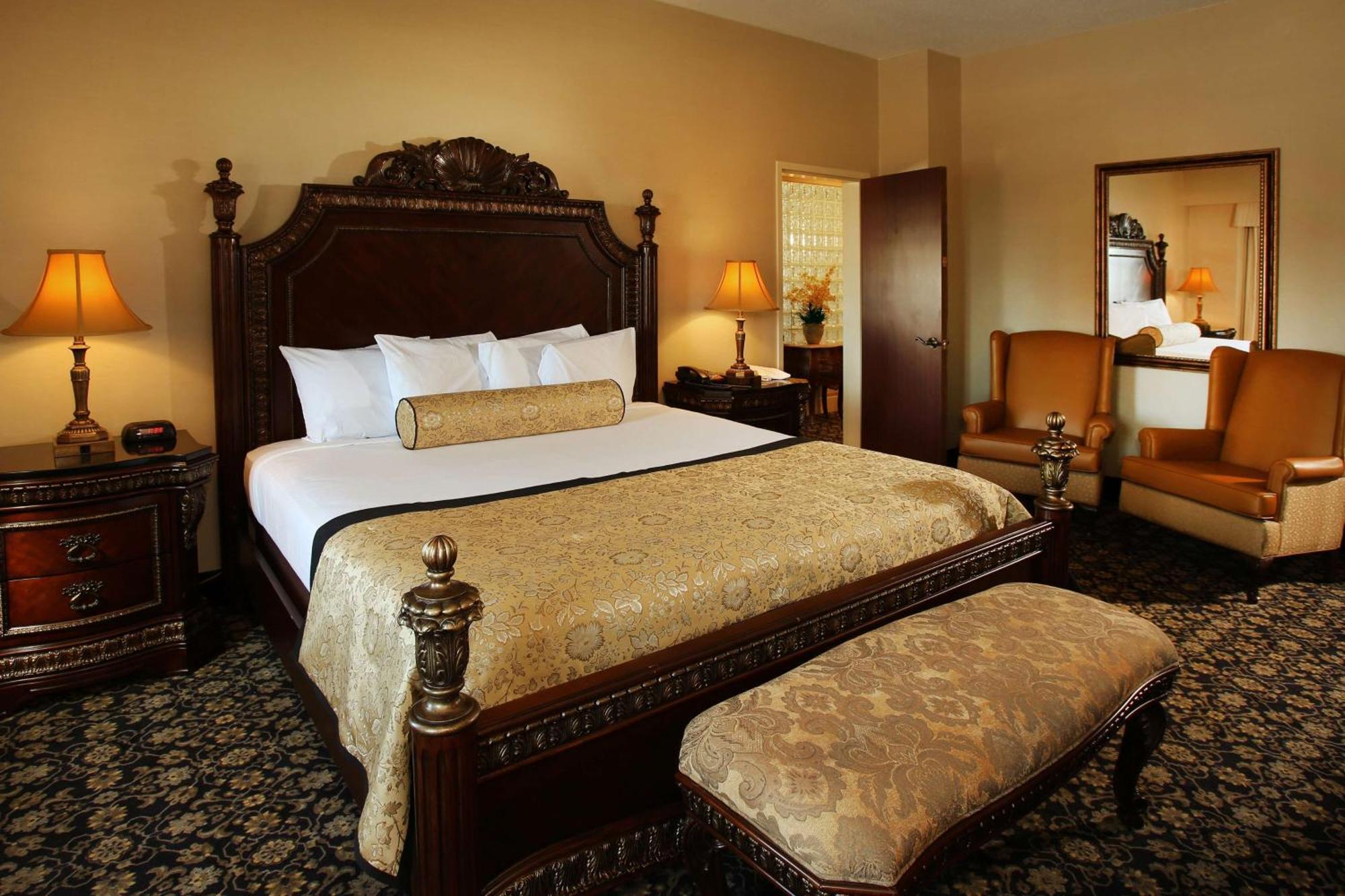 Boardwalk Empire King Suite Whirpool