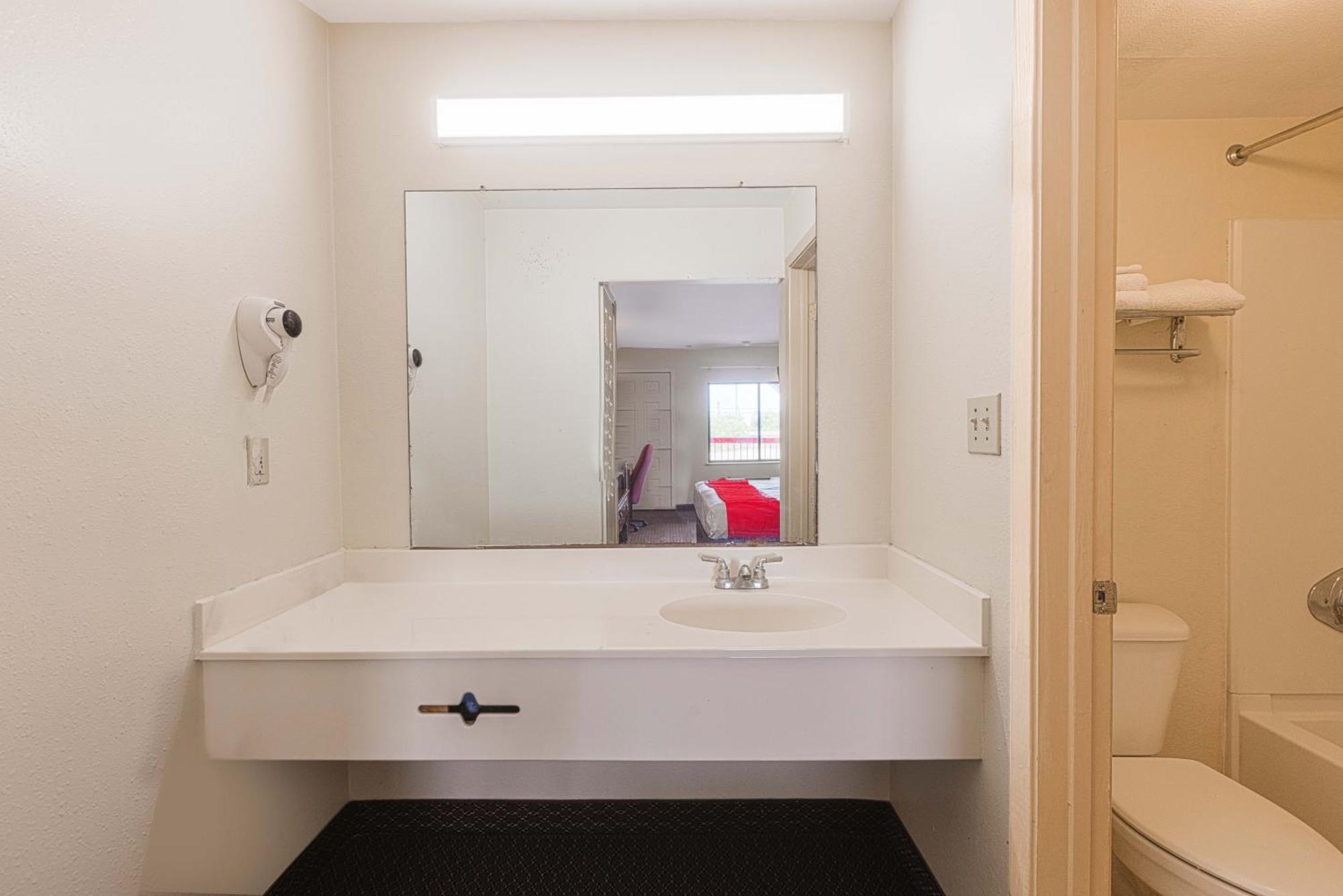 King Room - Disability Access