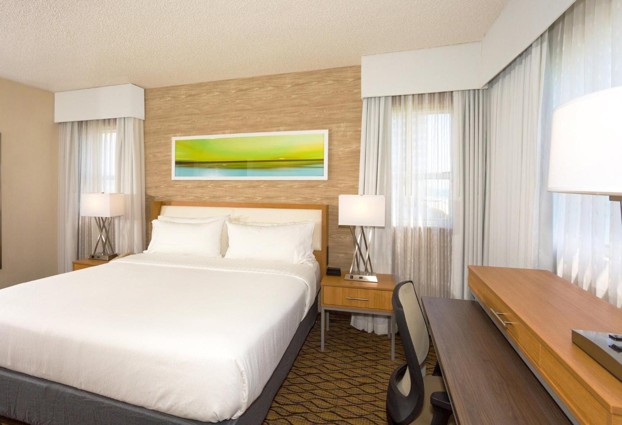Standard King Room Ocean View