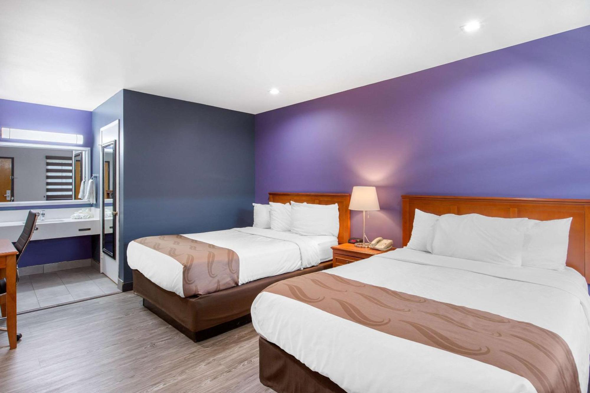Standard Room 2 Double Beds Non Smoking