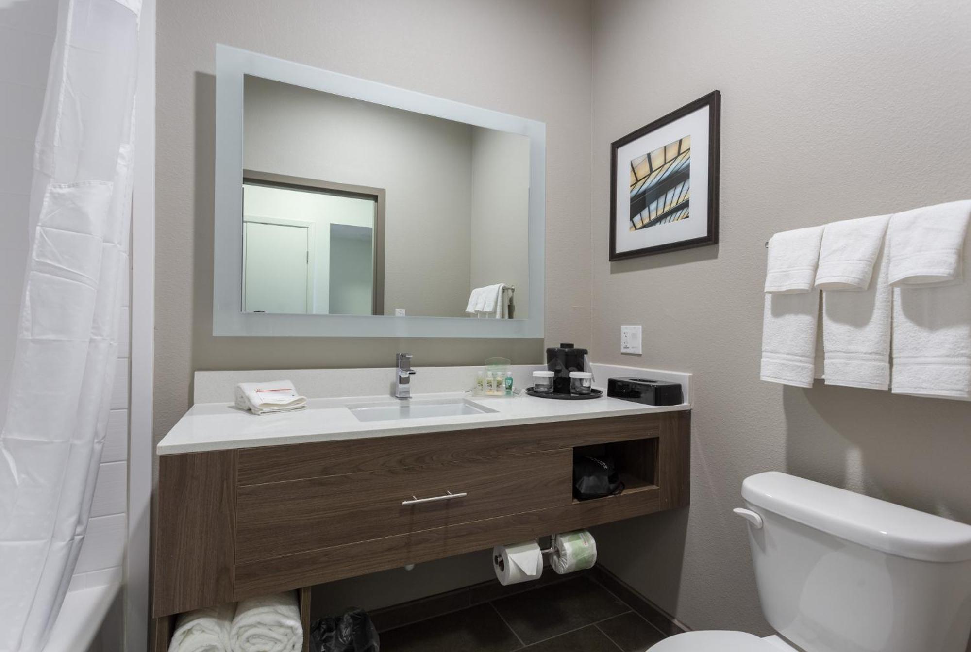 Standard Room,1276151584:JPEG