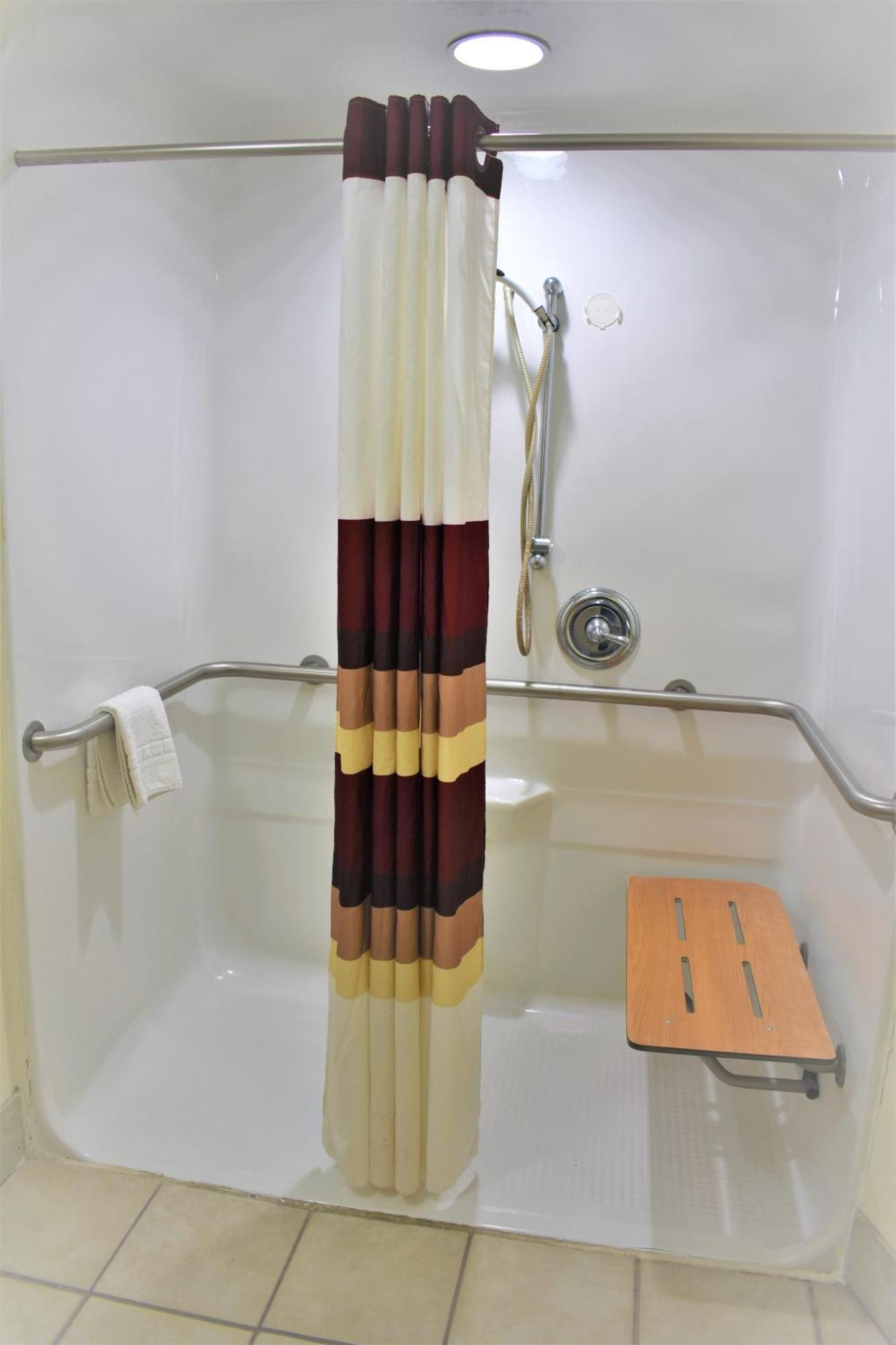 Double Room Two Double Beds Non-Smoking
