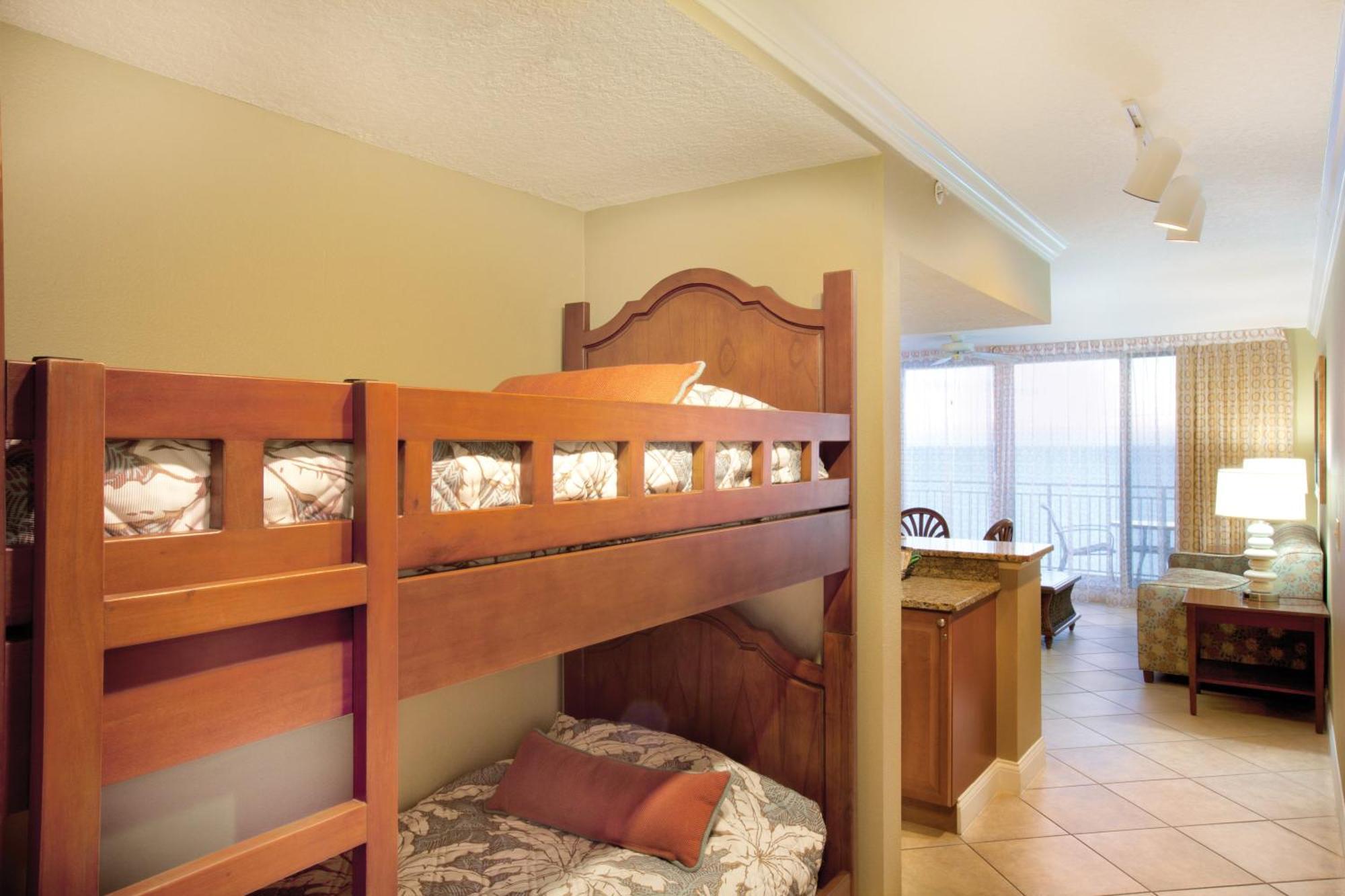 Superior One-Bedroom Apartment