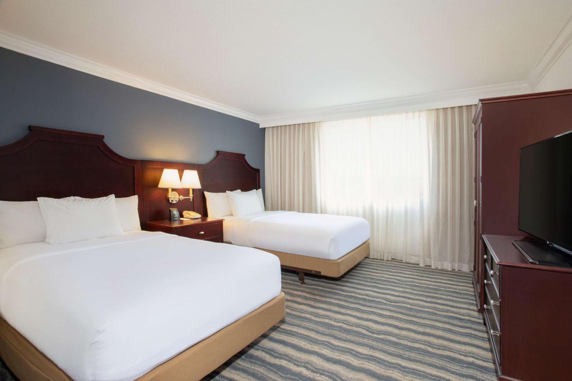 Suite Two Double Beds Mobility Hearing Access or Non-Smoking,1552155103:JPEG