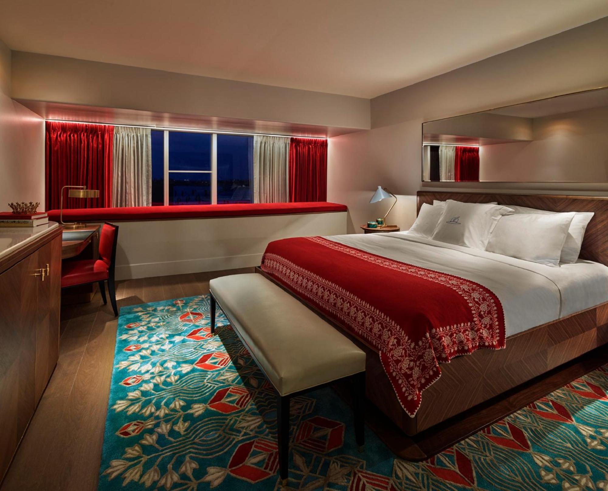 King Room Bay View,1717111169:JPEG
