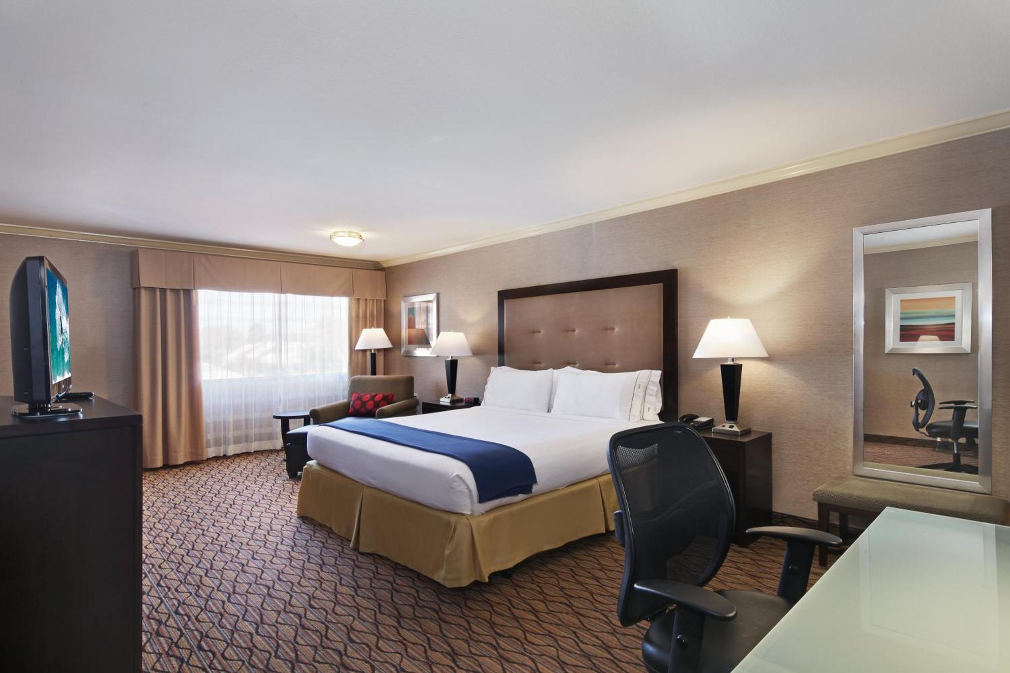One-Bedroom Suite