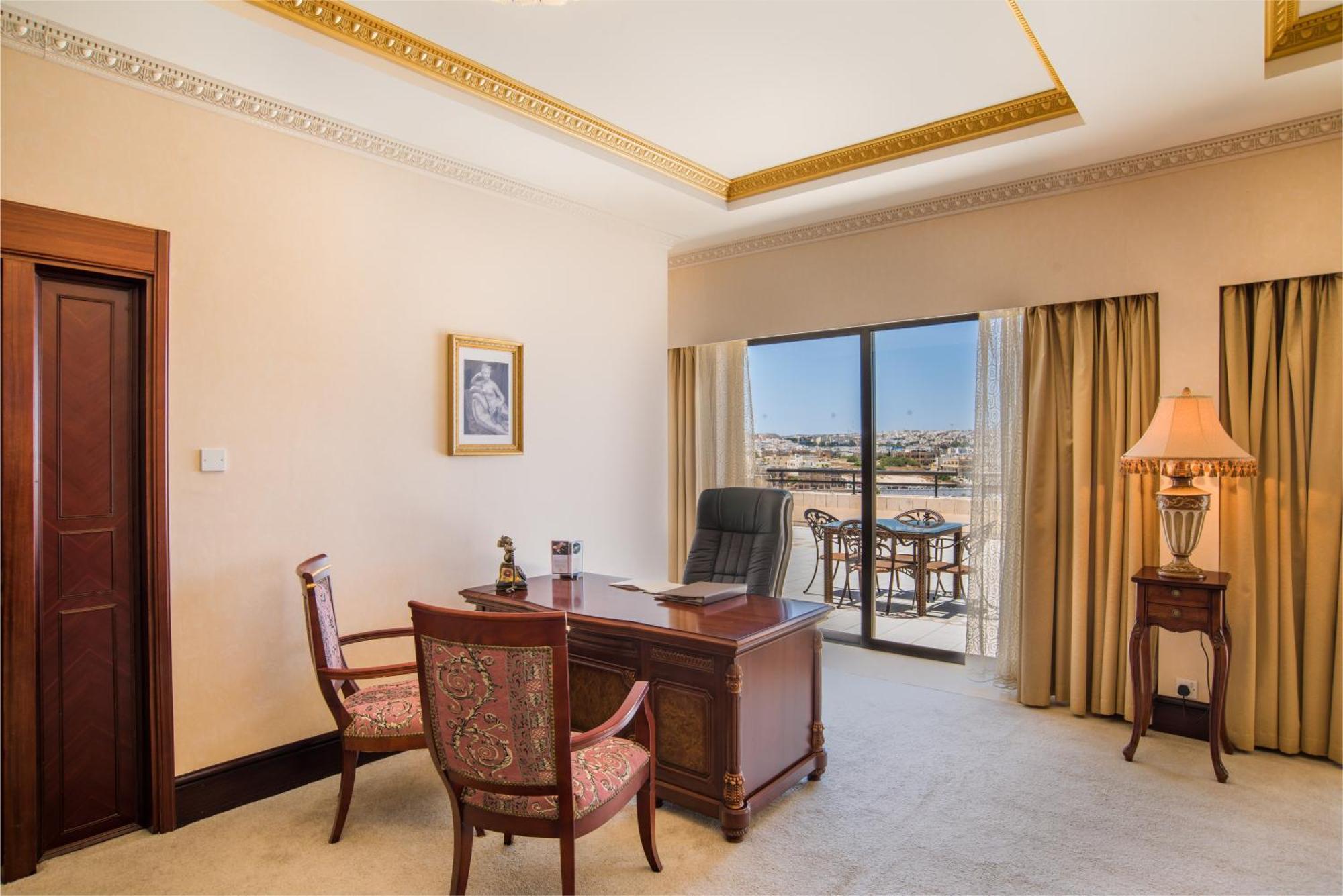 Presidentiële Suite met Terras en Vrij Uitzicht op Zee