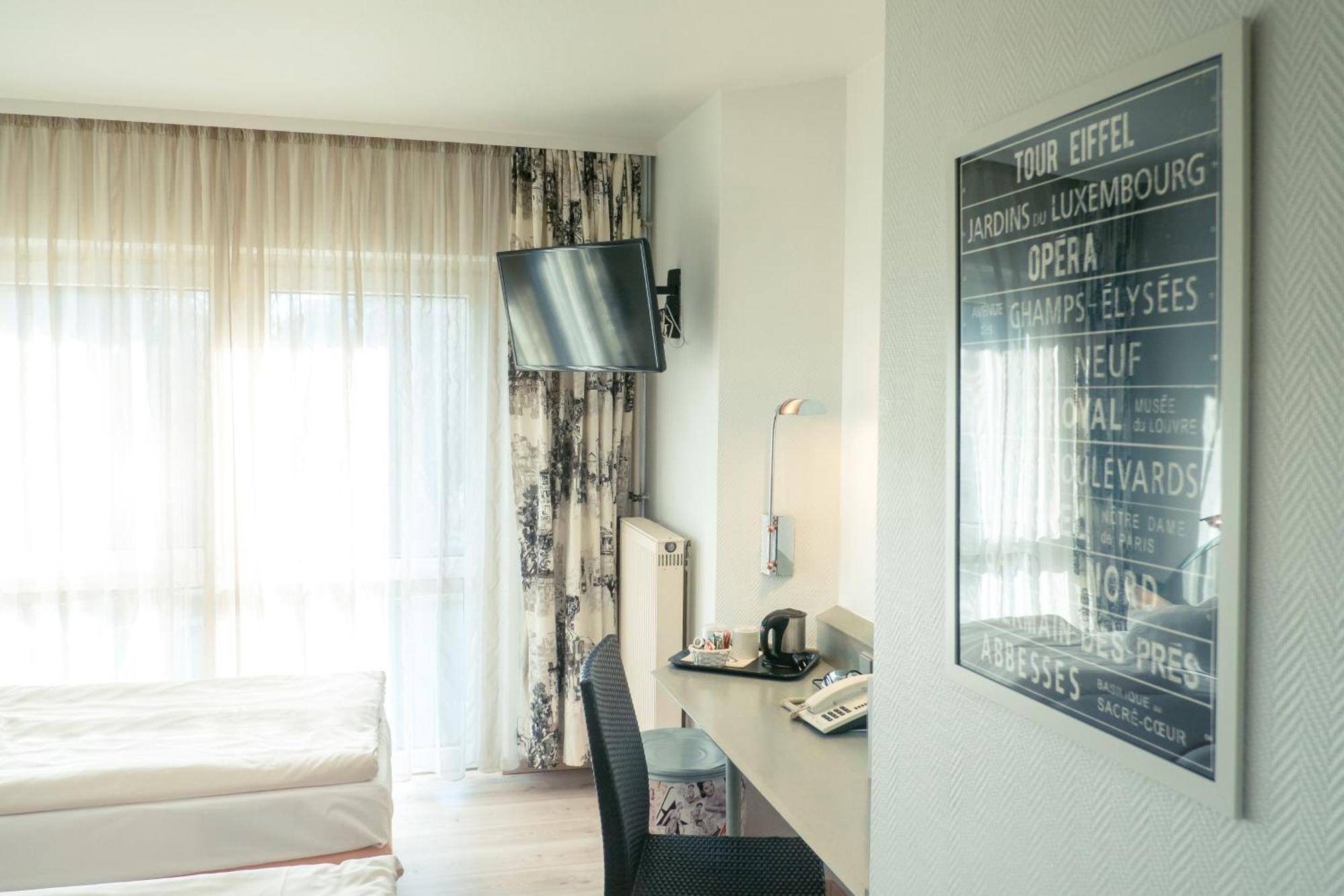 Standard Twin Room,1277003389:JPEG