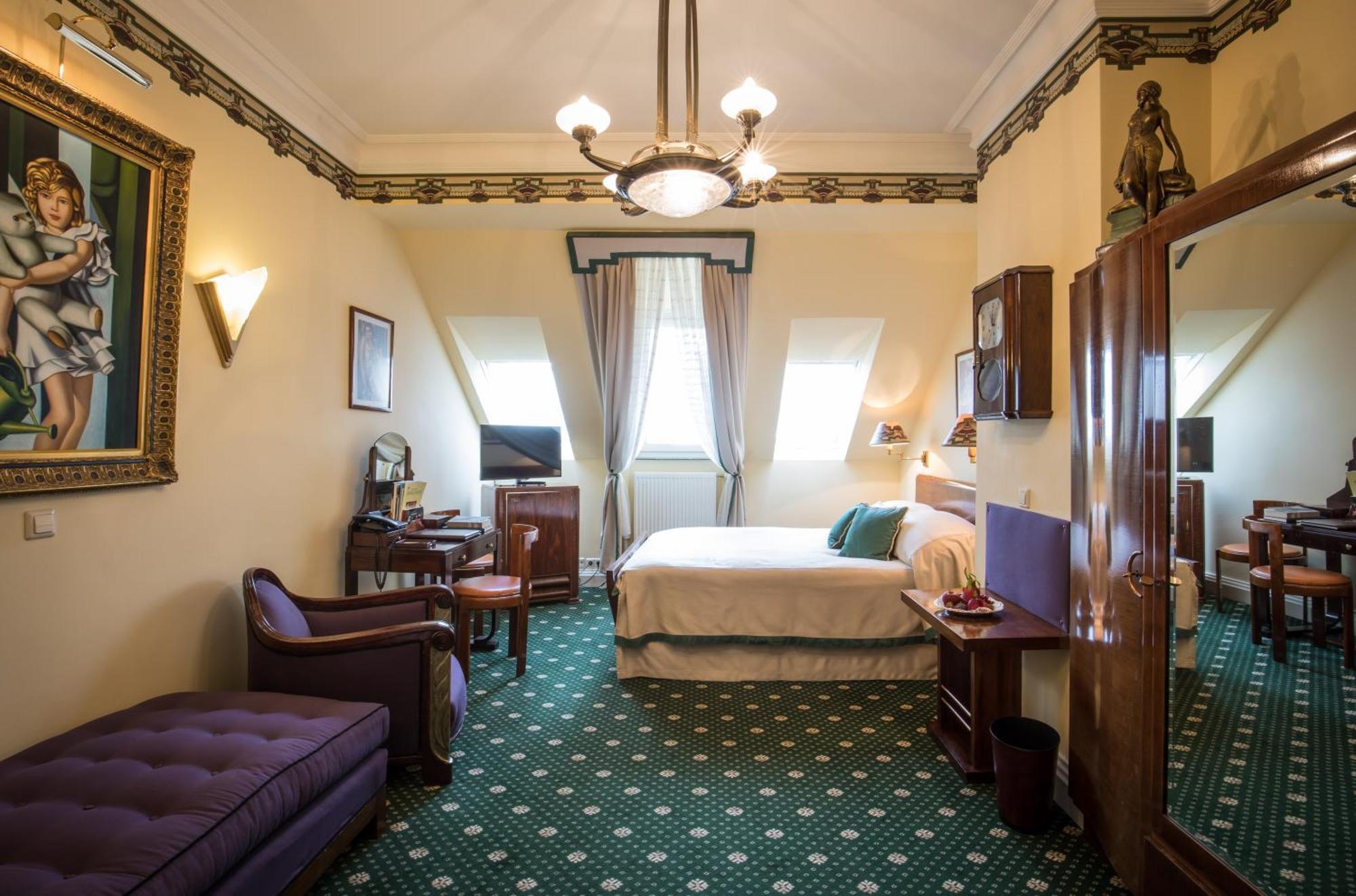 Single Room