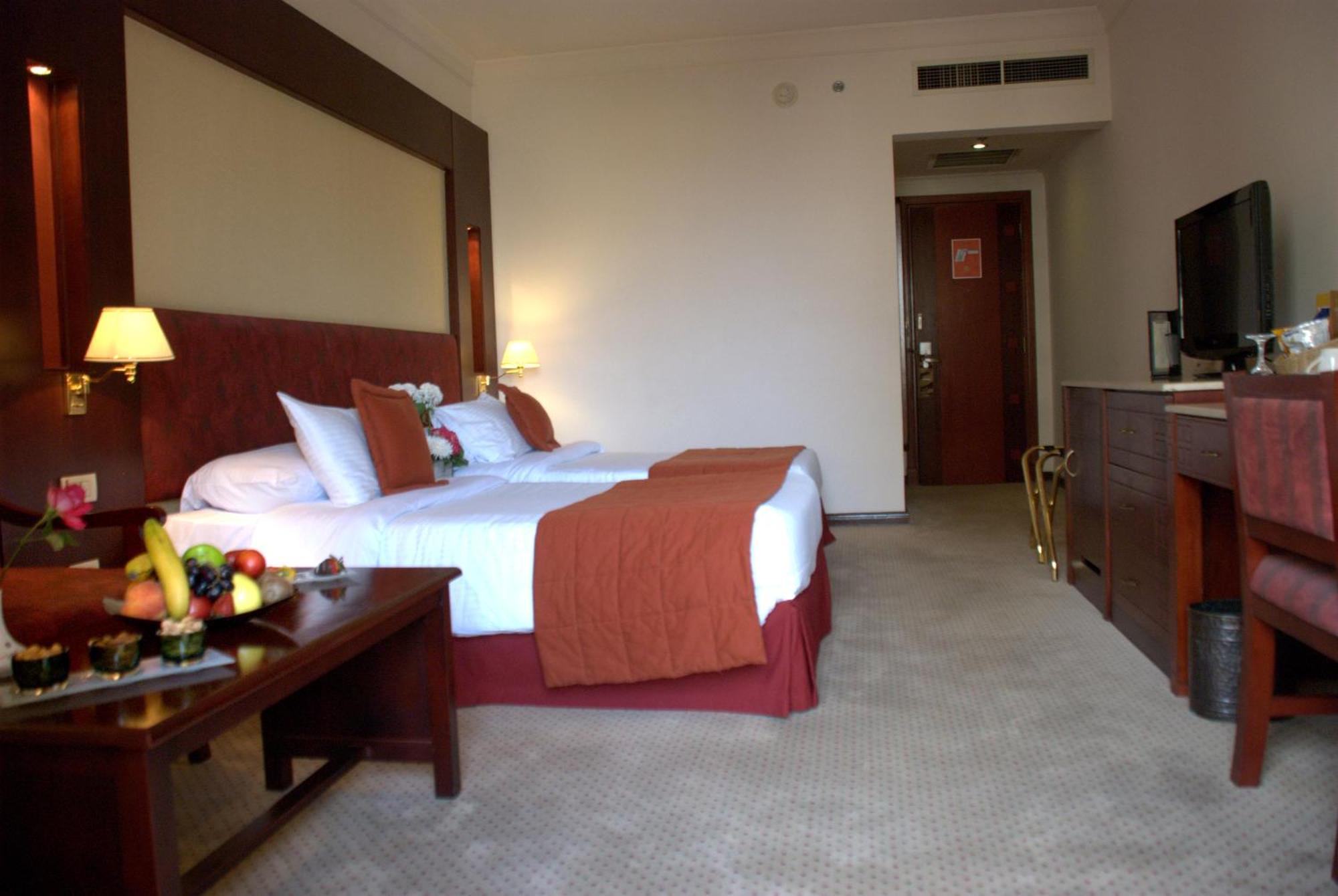 Deluxe Room,250431261:JPEG