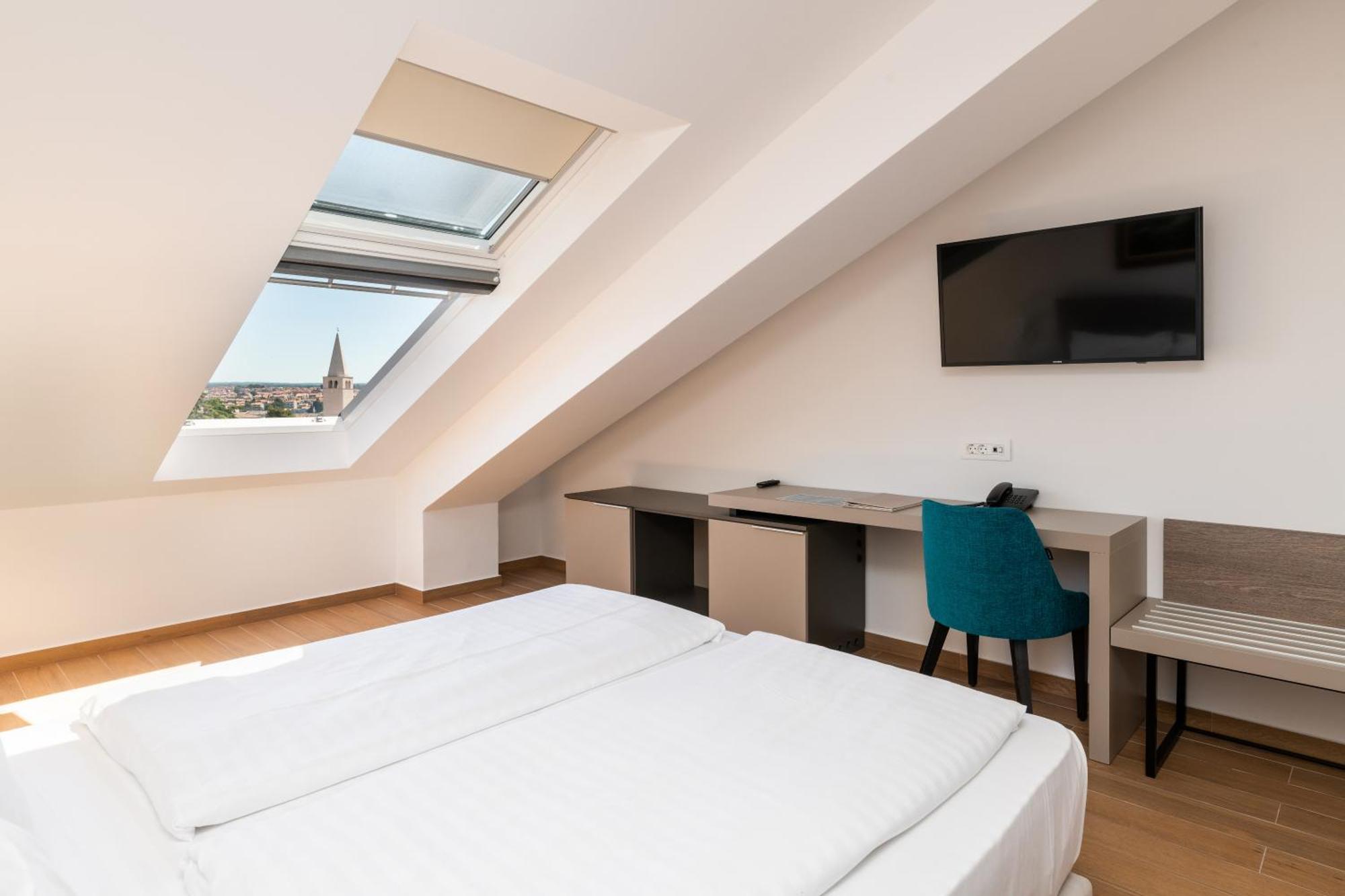 Economy Double Room Loft,1277190235:JPEG