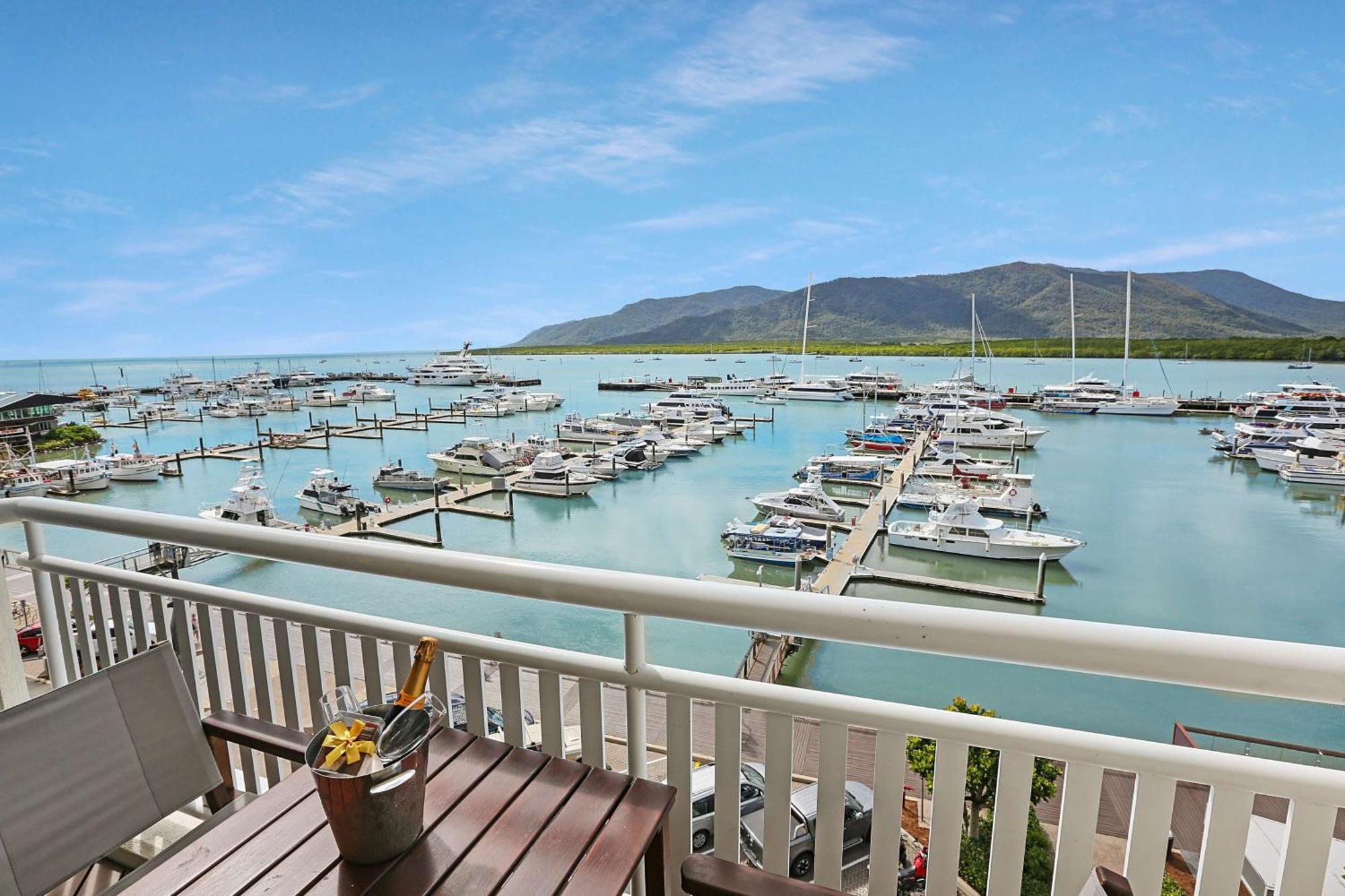 Executive Marina Room