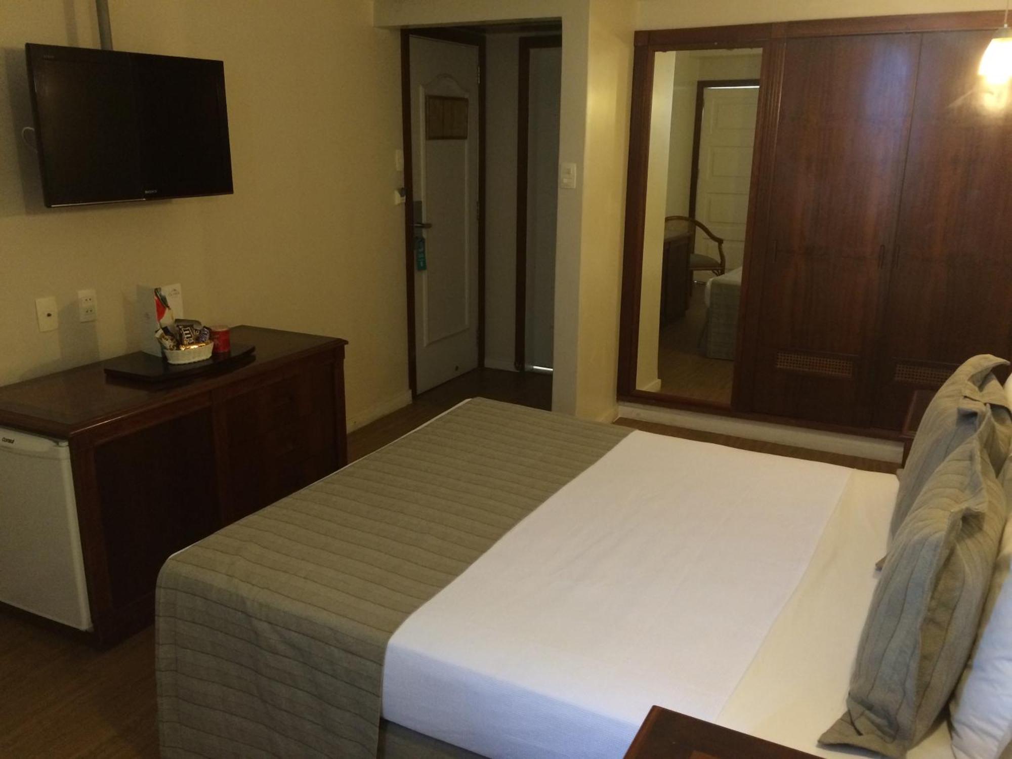 Luxury Double Room Balcony,1277256967:JPEG