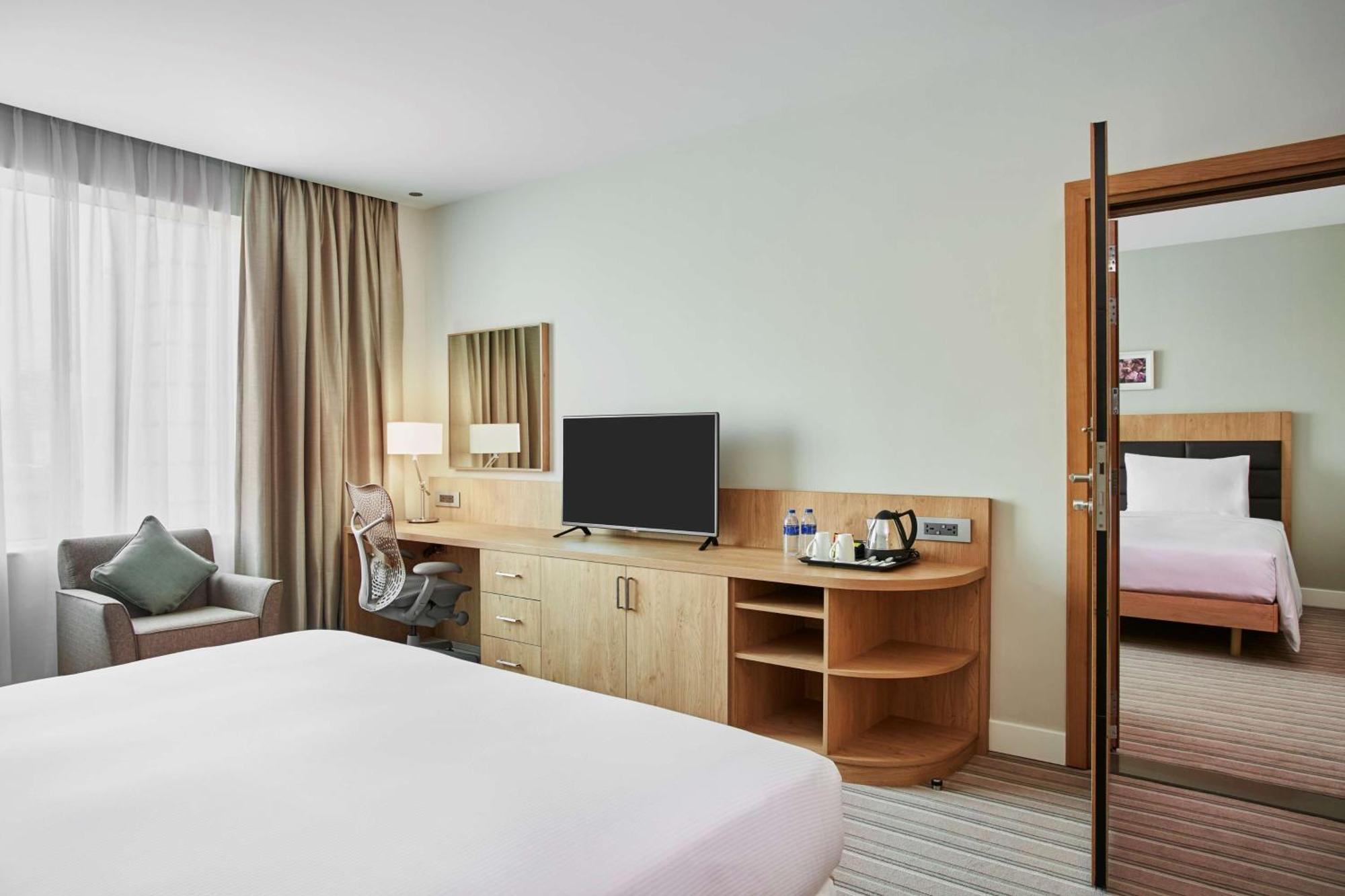 Quarto com Cama King-size