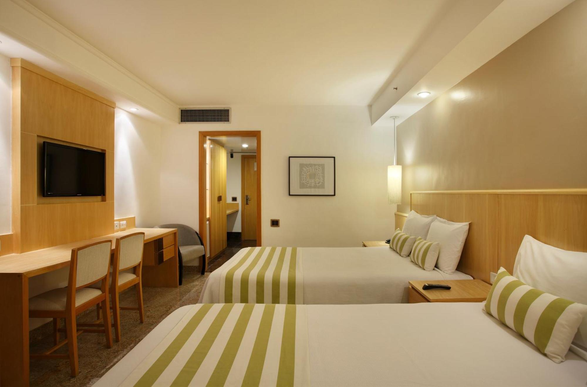 Deluxe Double Room 1 Double Bed