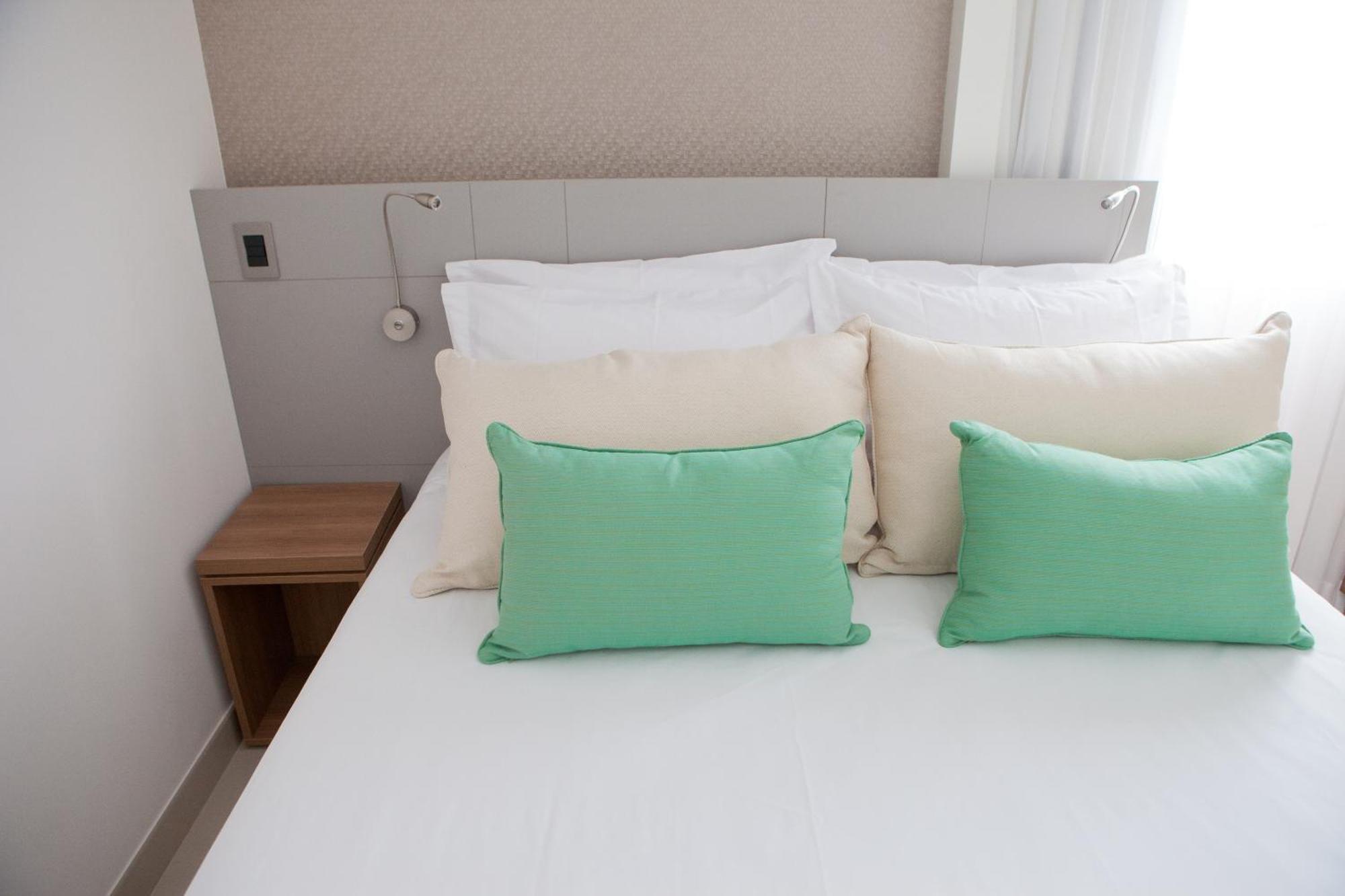 Premium Casal 1 Cama Queen,1277536765:JPEG
