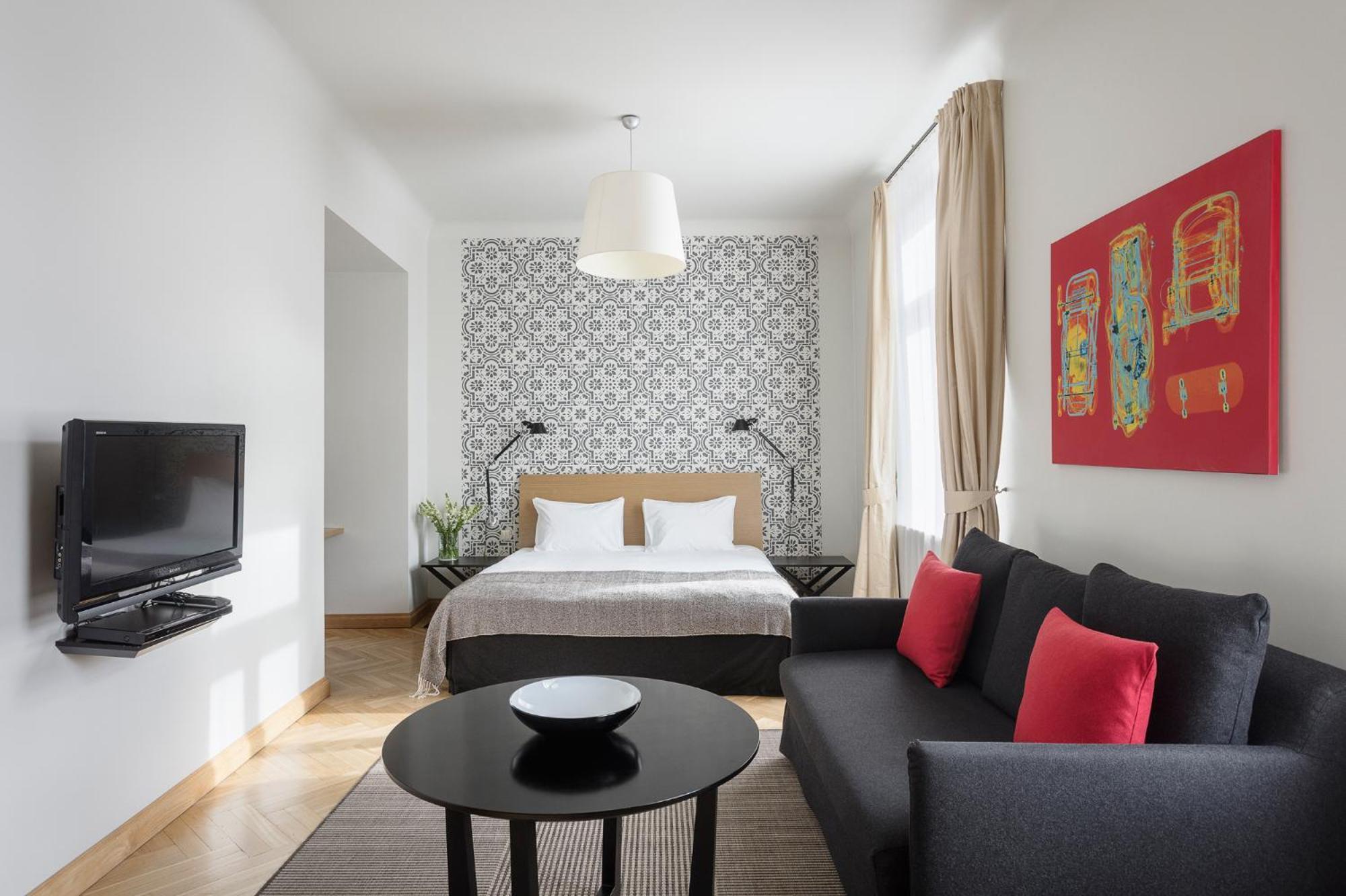 One-Room Apartment Double Bed