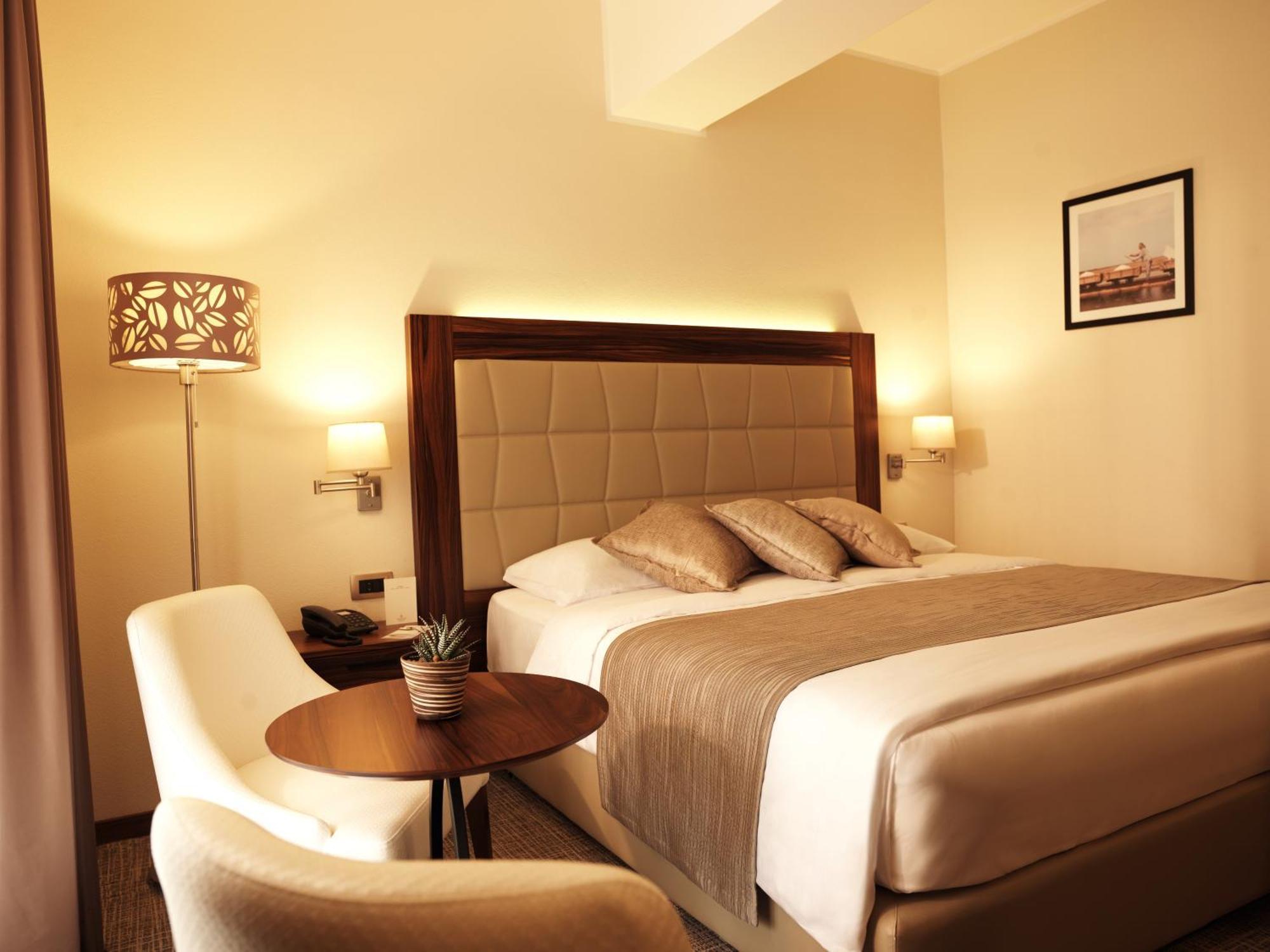 Executive Double Room Balcony Sea View