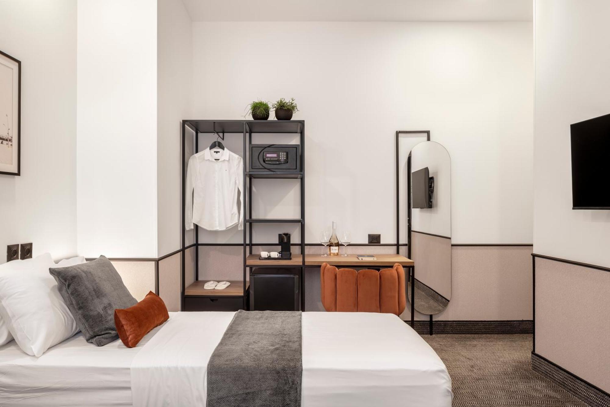 Classic Double Room