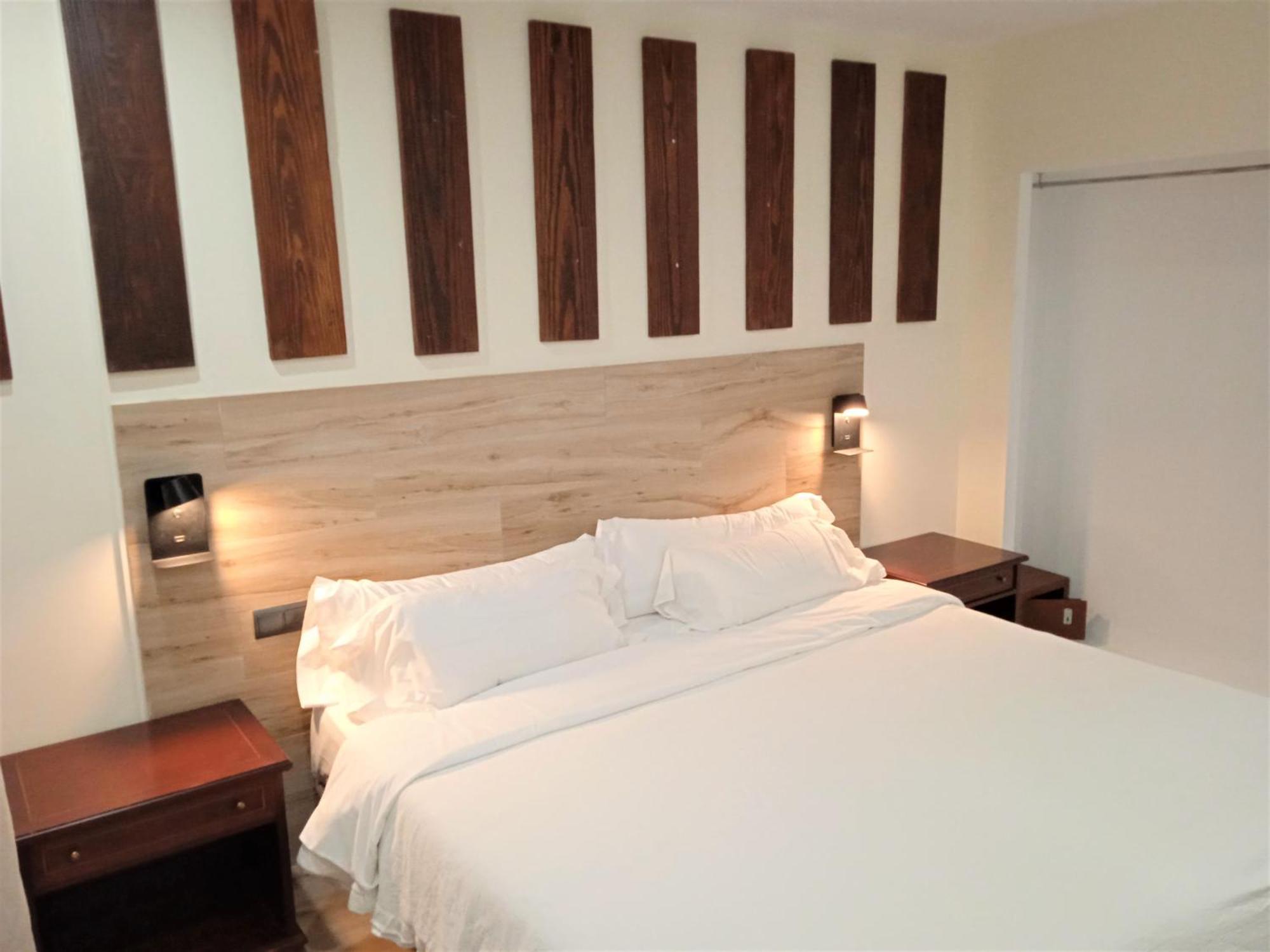 Quadruple Room Balcony,1278064999:JPEG