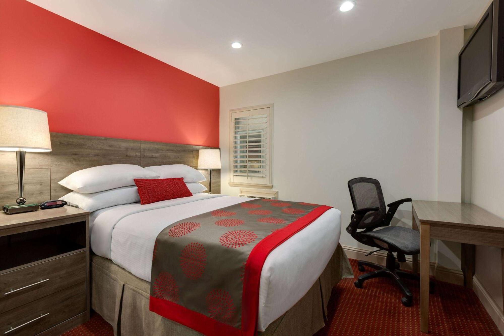 Double Room Non-Smoking