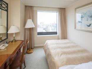 Small Single Room Non-Smoking