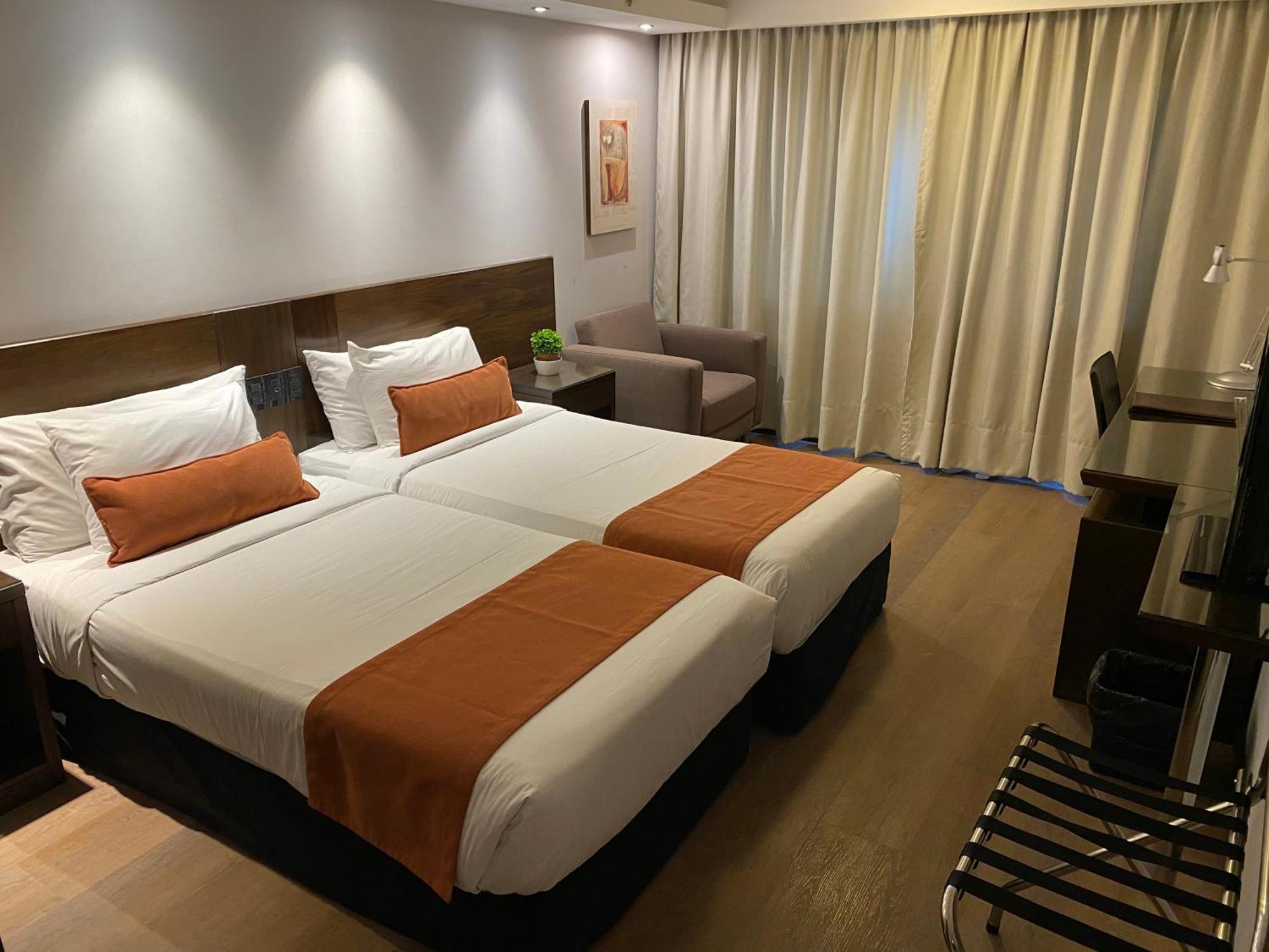 Superior Twin Room