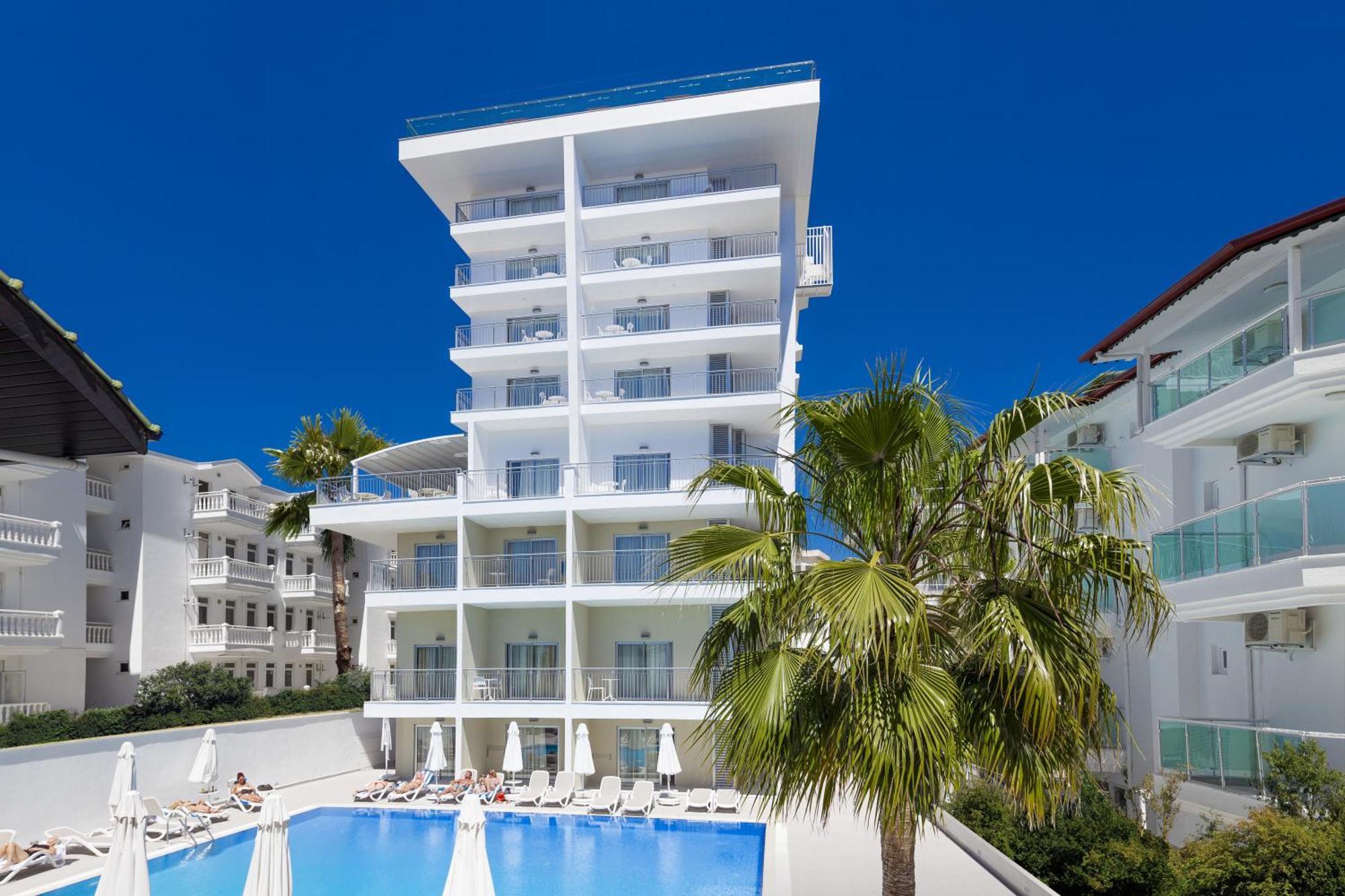 Double Room Balcony Sea View