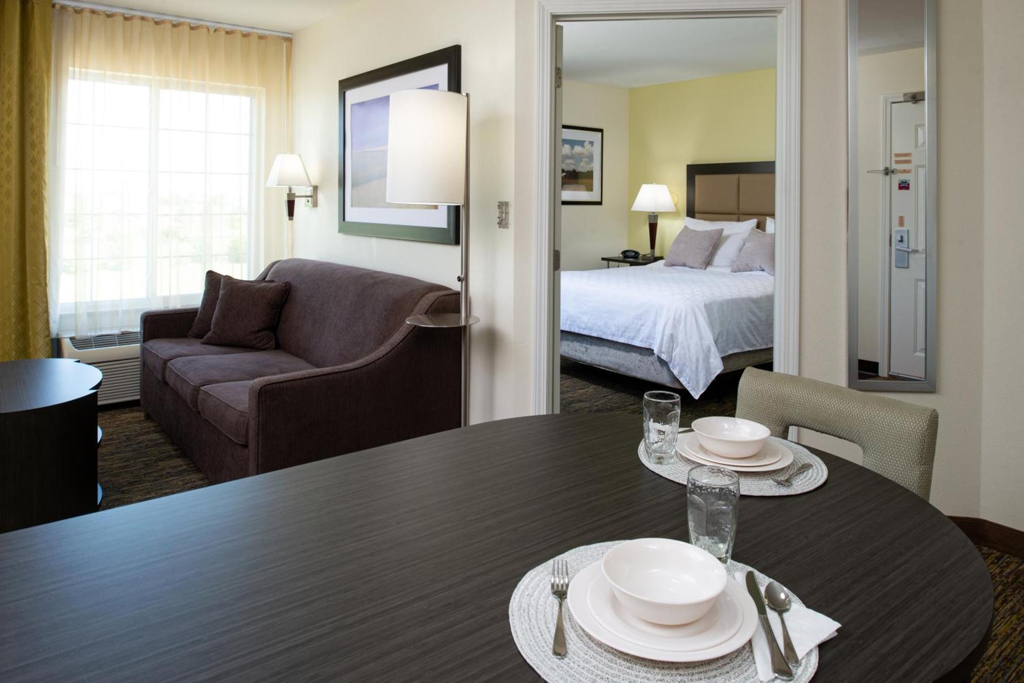 One-Bedroom Suite
