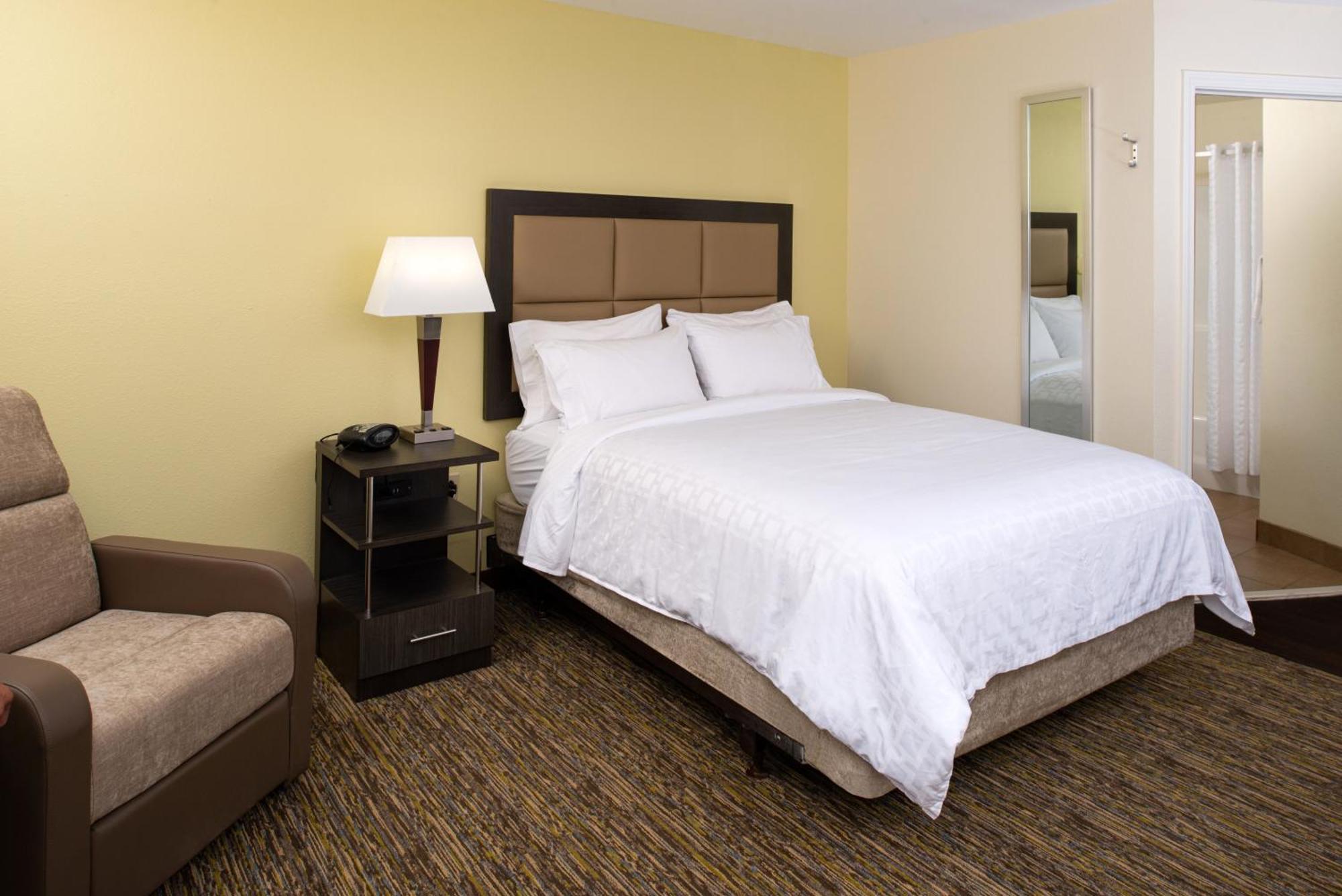 One-Bedroom Suite